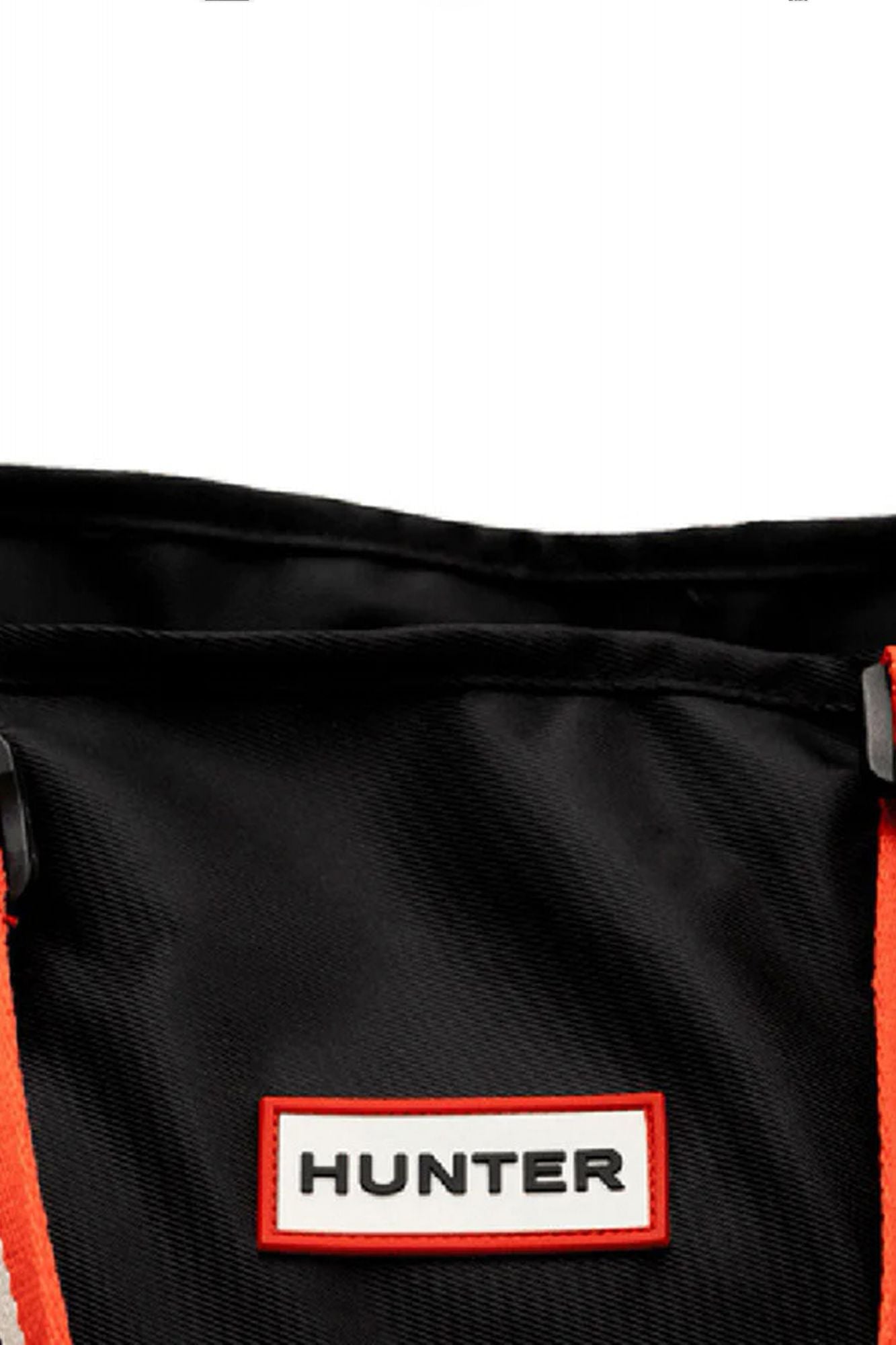HUNTER ROBERTS JACQUARD LOGO WEBBING TOTE en color NEGRO (4)