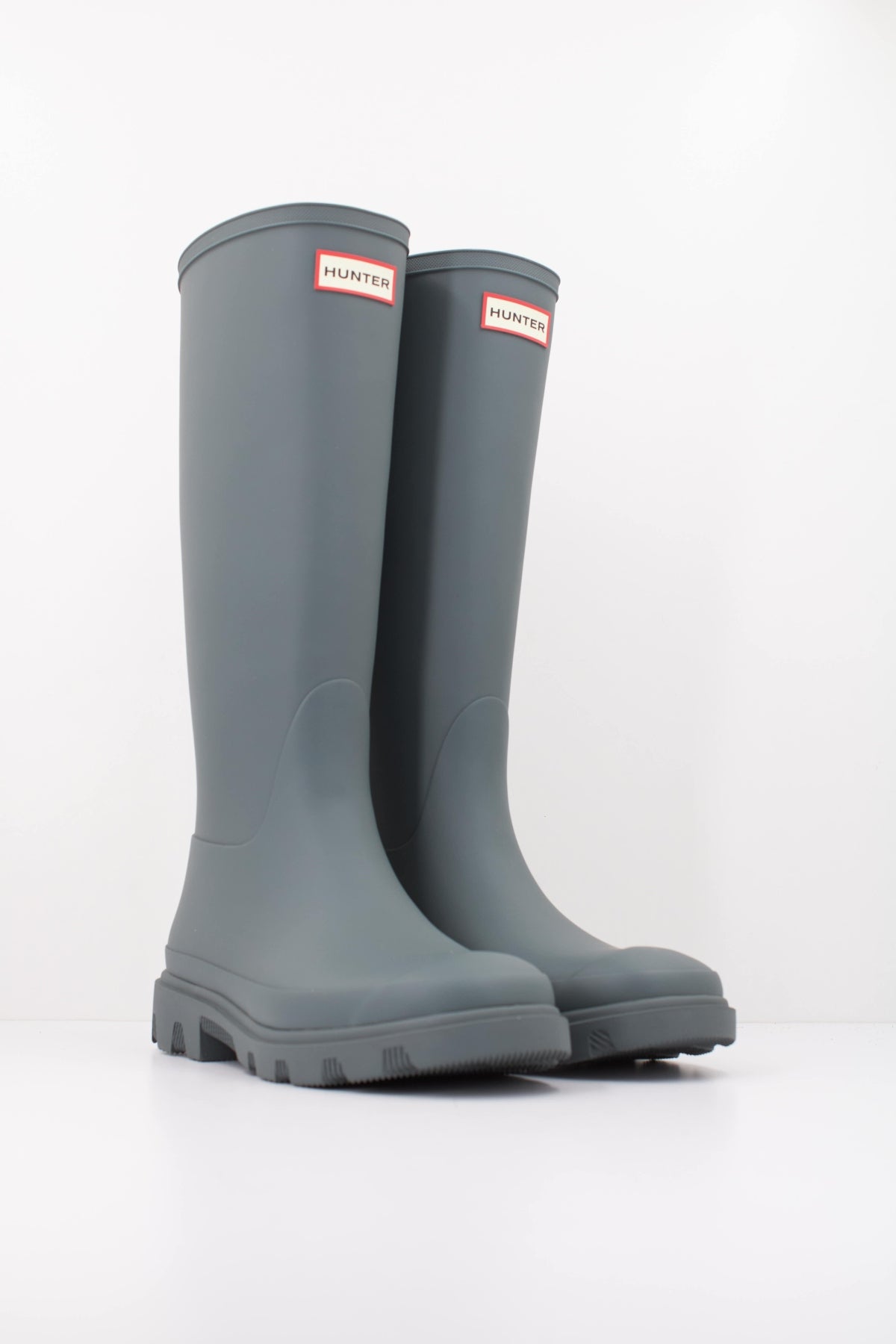 HUNTER HFRU0001251 BOTA U DOWNPOUR TALL en color GRIS (2)