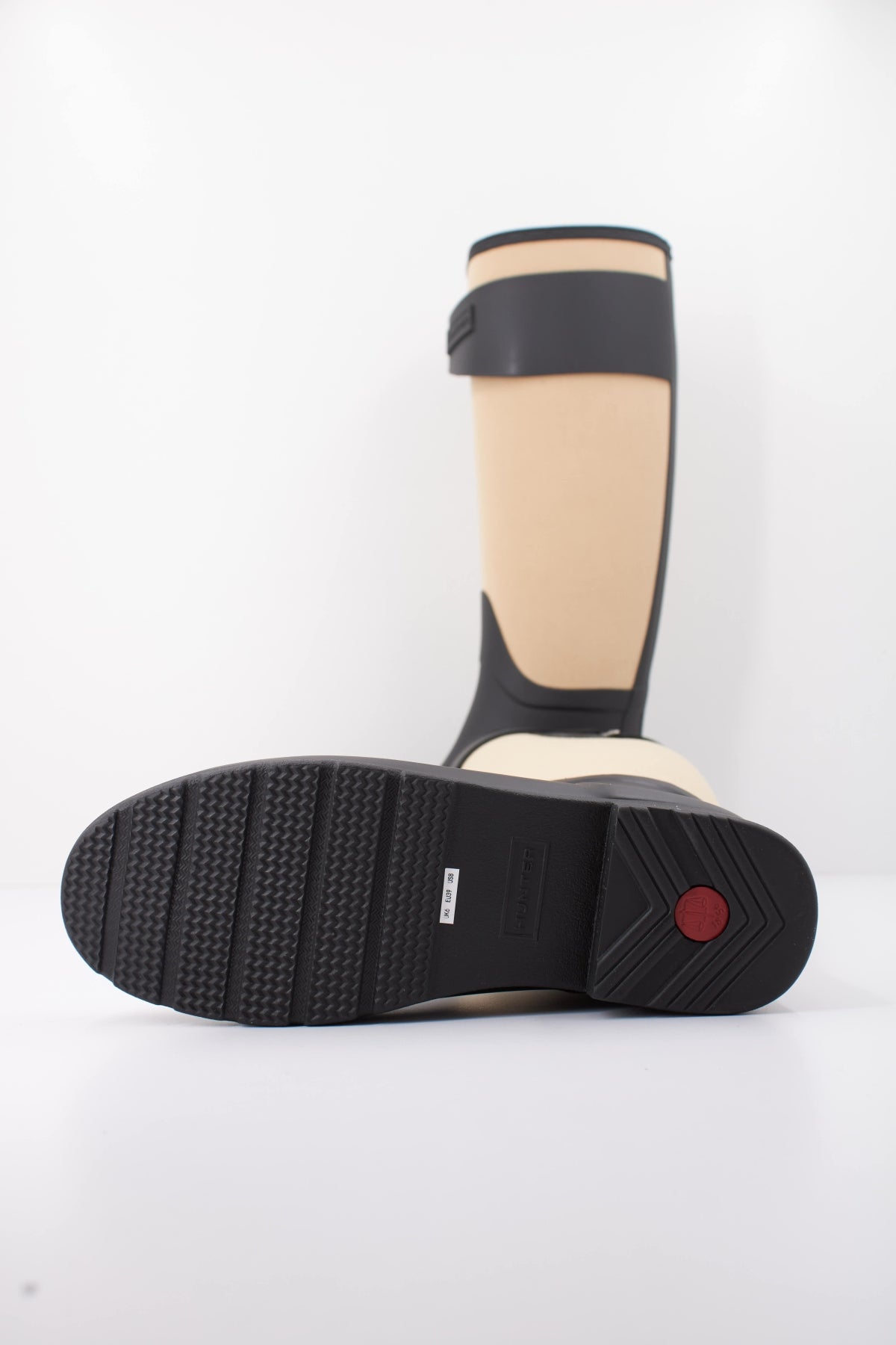 HUNTER HFRW0013262 BOTA W REFINED TALL CAN en color BEIS (5)