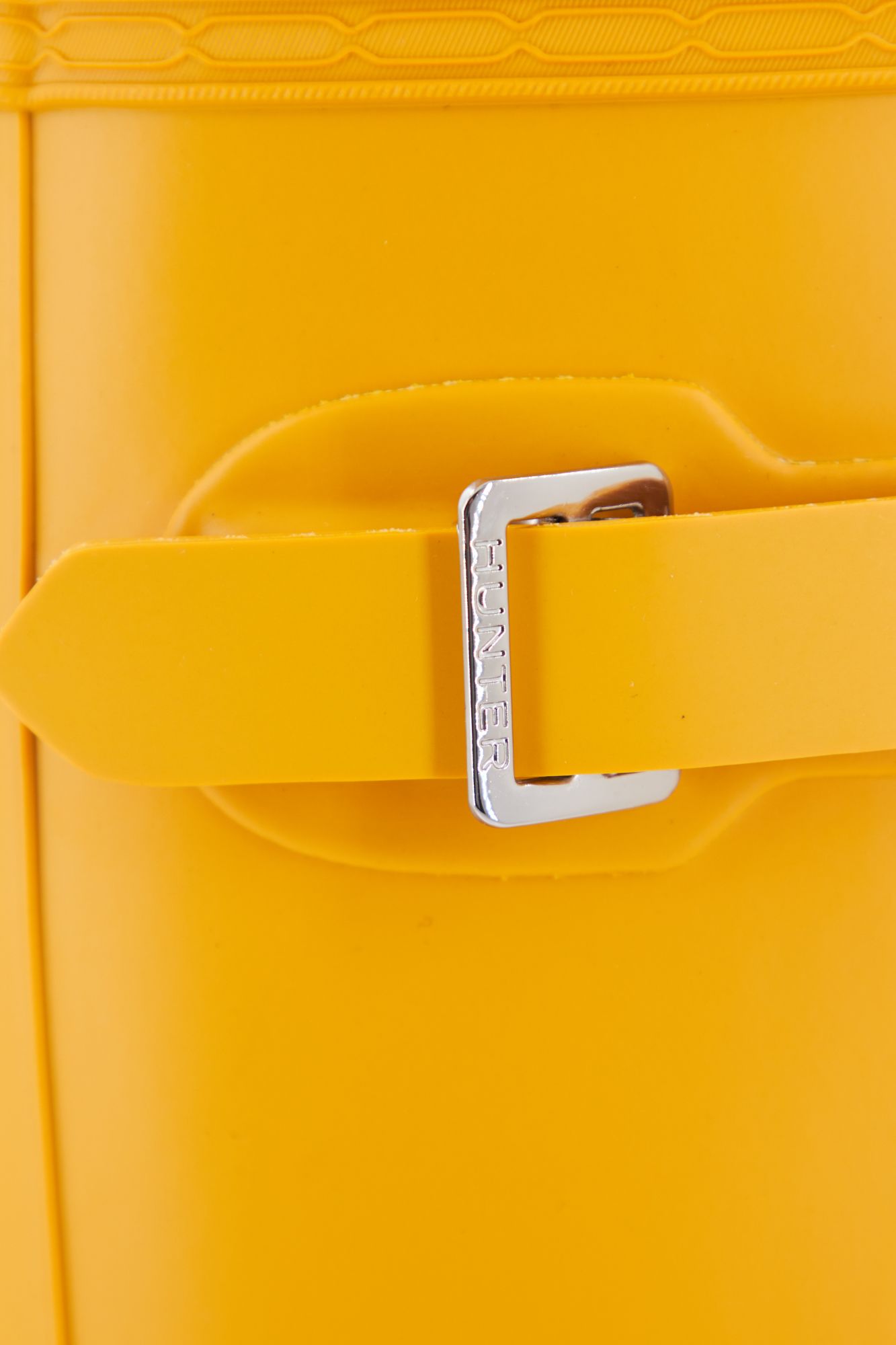 HUNTER ORIGINAL TALL en color AMARILLO (3)