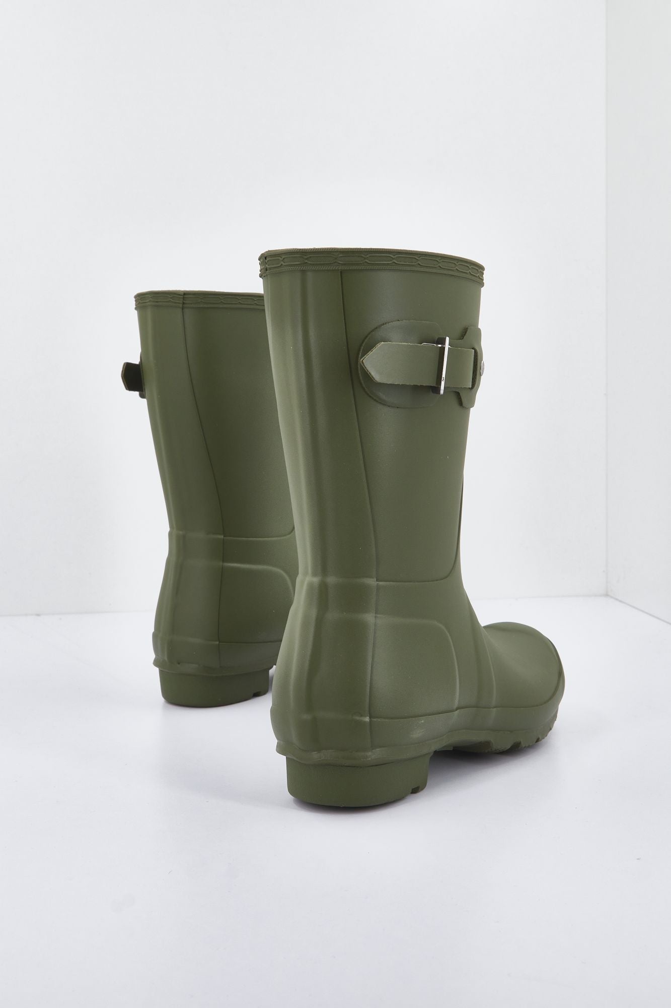 HUNTER ORIGINAL SHORT en color VERDE (3)