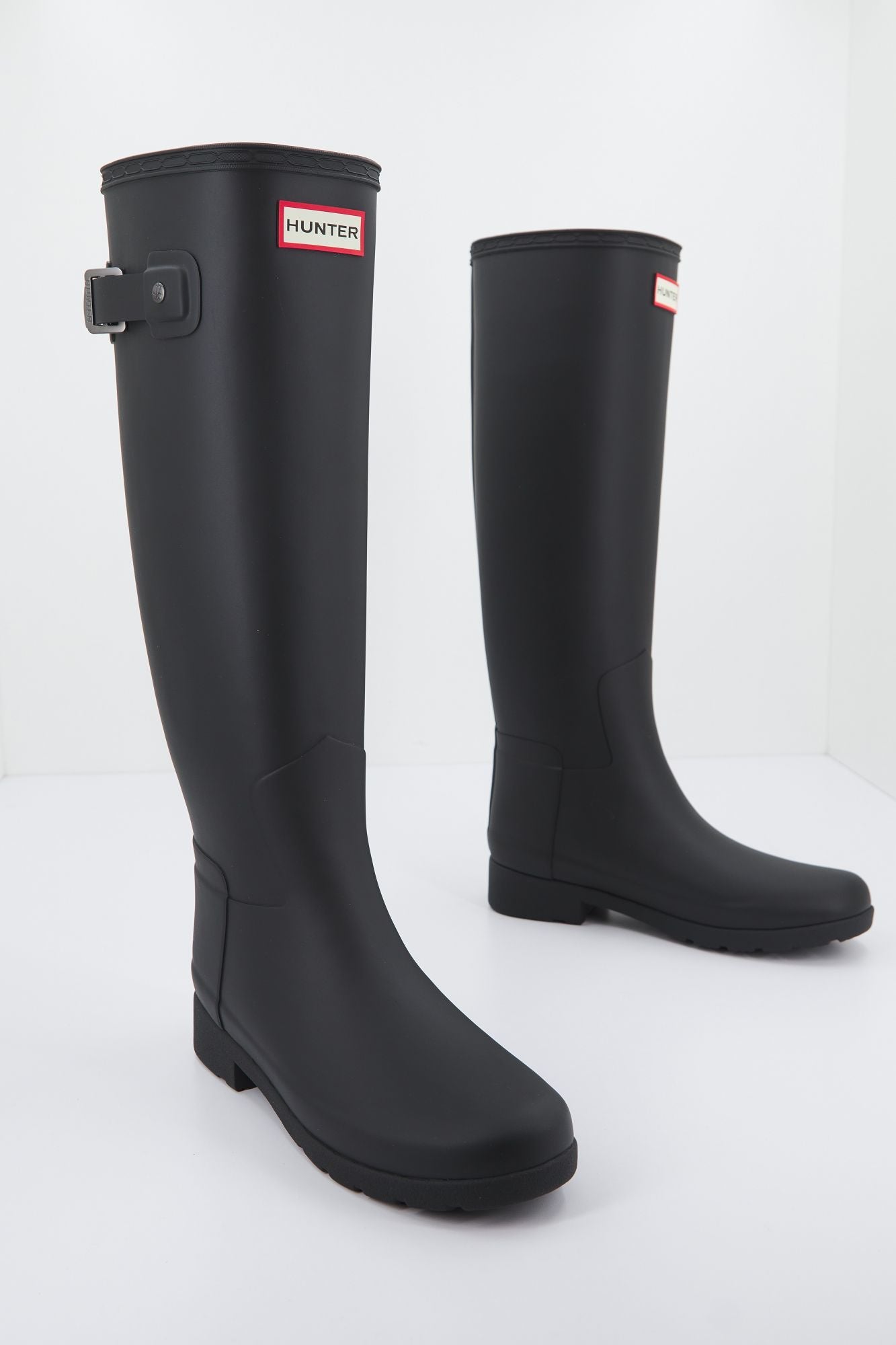 HUNTER ORIGINAL REFINED en color NEGRO (1)