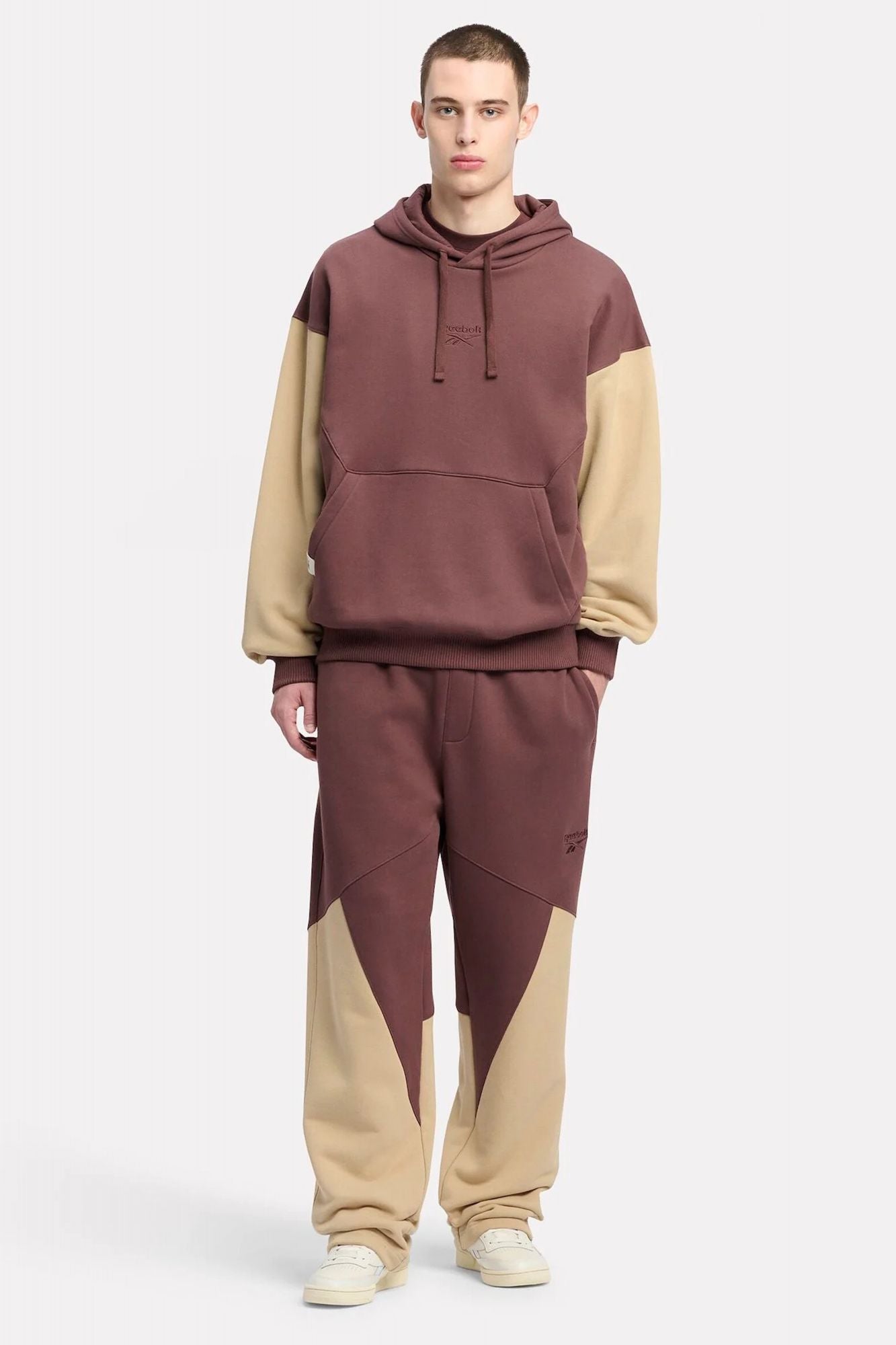 REEBOK CLASSIC HOODIE FT en color MARRON (3)