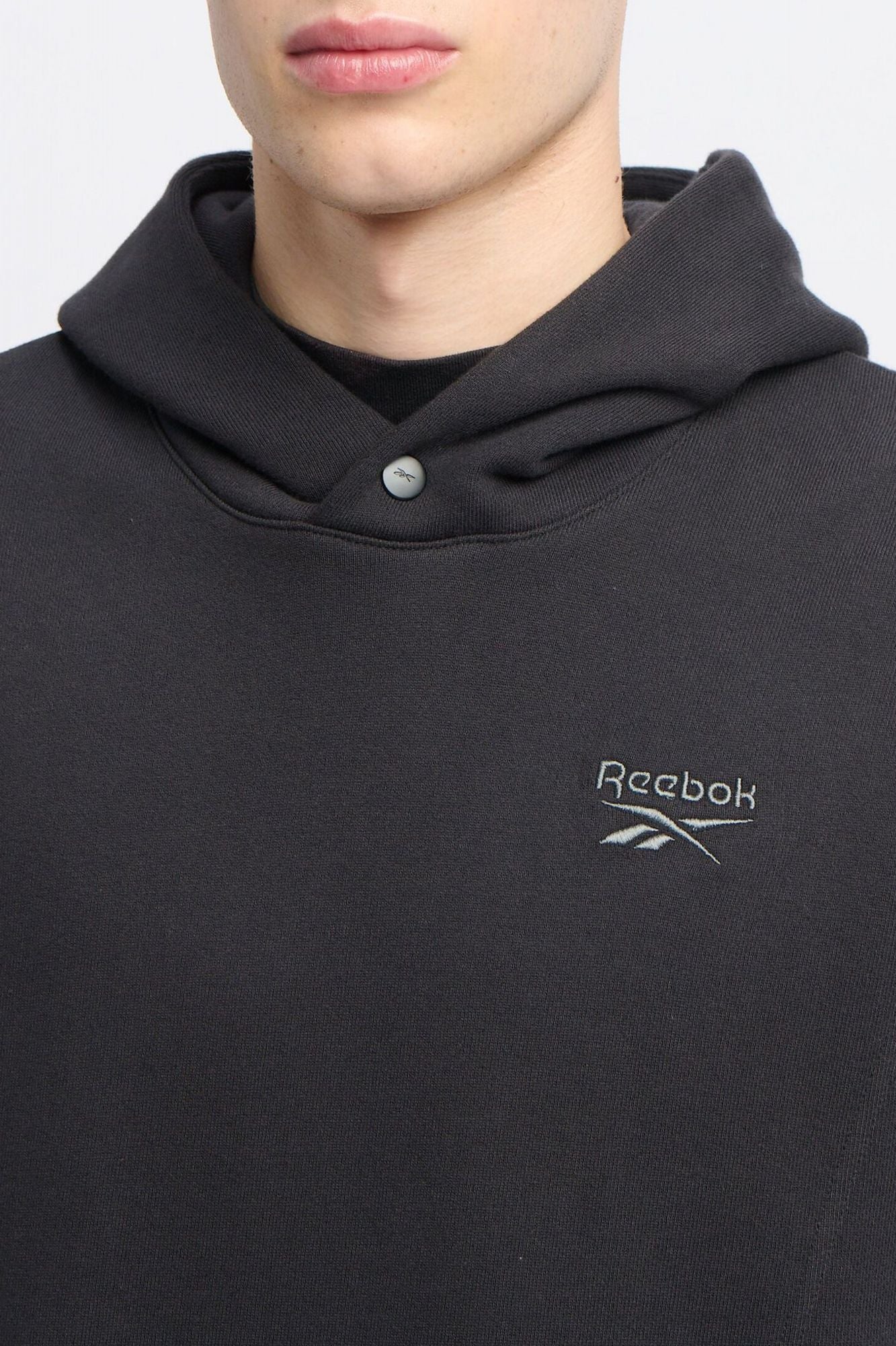 REEBOK ICON ELEMENTS FT HOODIE en color NEGRO (3)