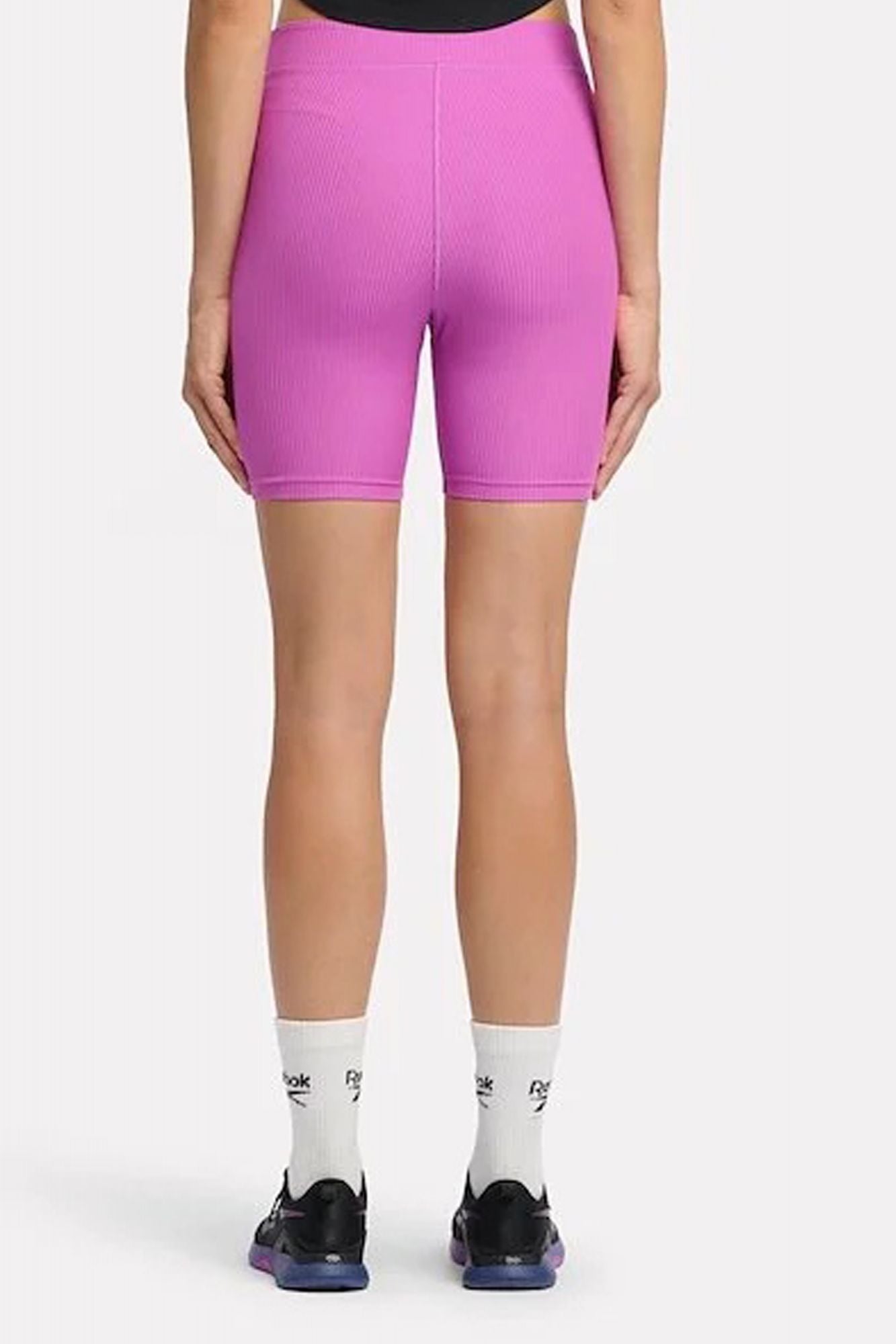 REEBOK RIB BIKE SHORT en color VIOLETA (3)