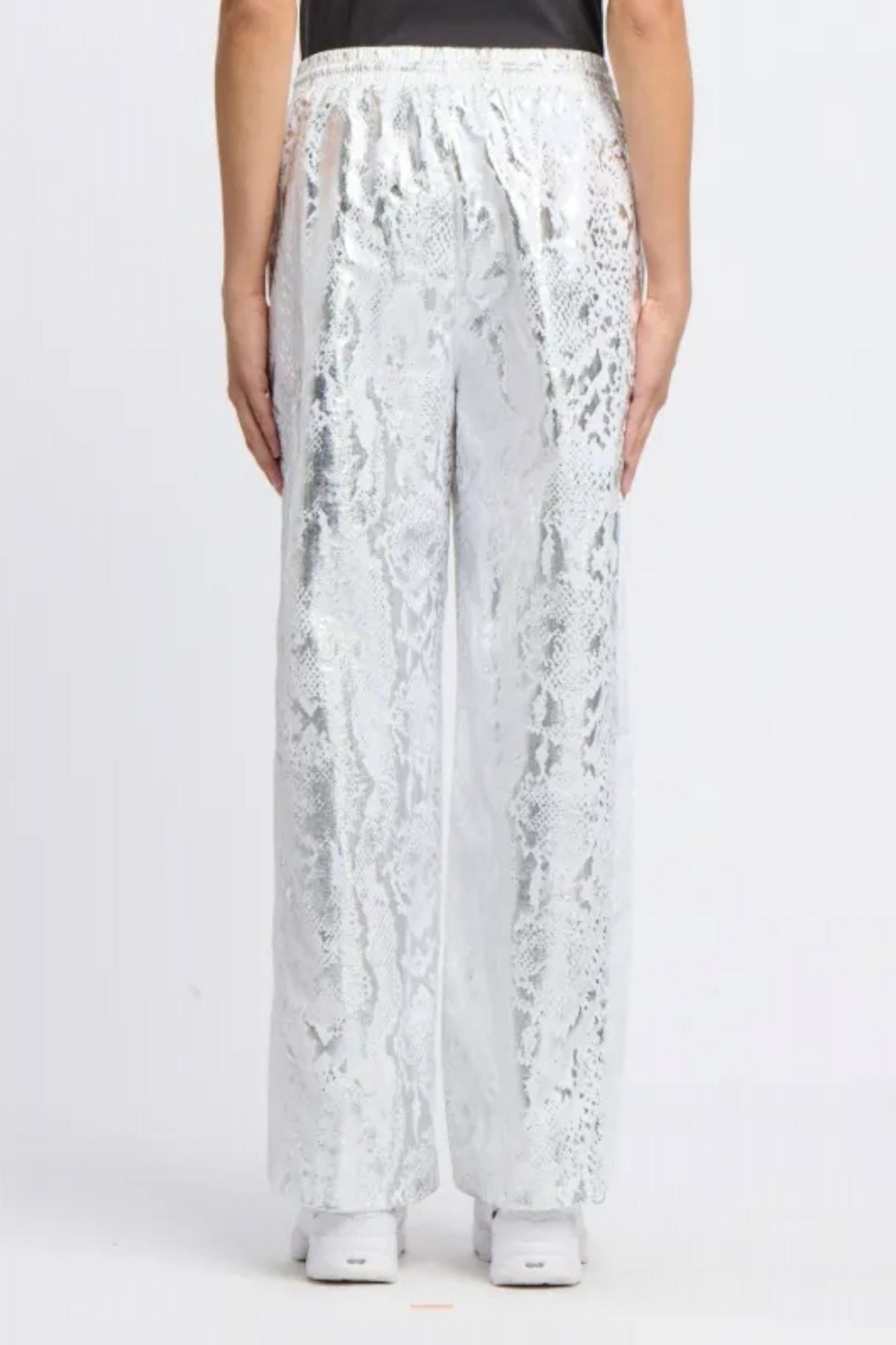 REEBOK BASKETBALL OFF COURT WARM UP en color BLANCO (3)