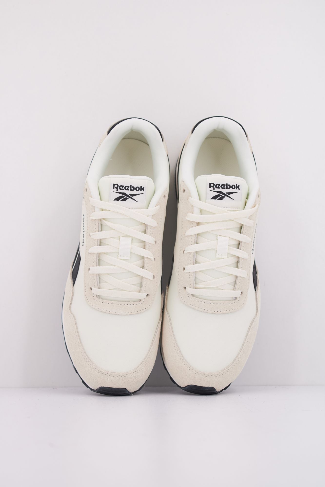 REEBOK GLIDE LOW en color BLANCO (3)