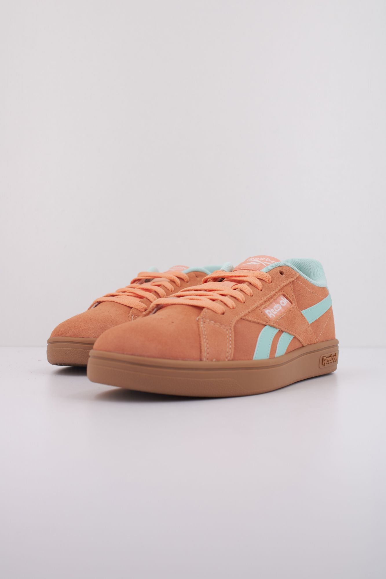 REEBOK COURT RETRO en color NARANJA (2)
