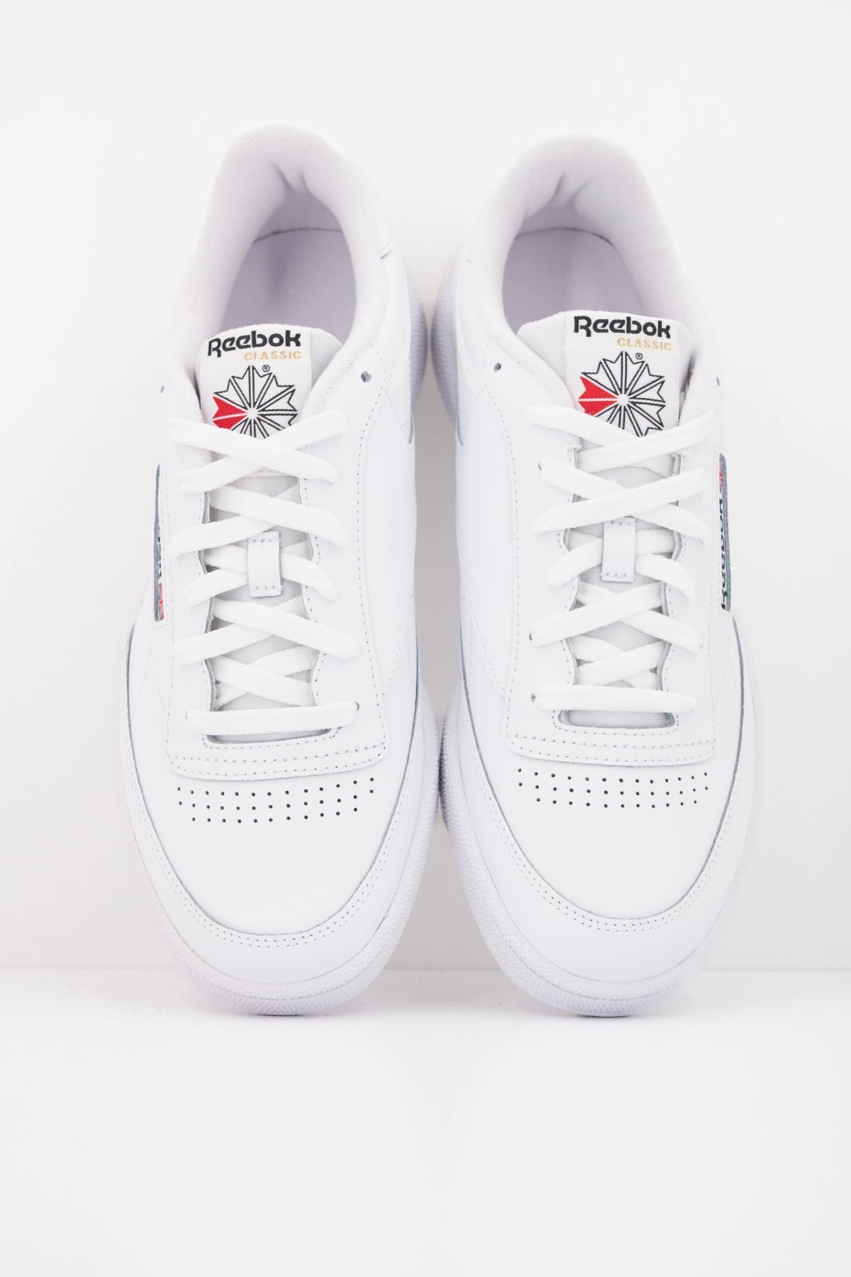 REEBOK CLUB C 85 en color BLANCO (3)