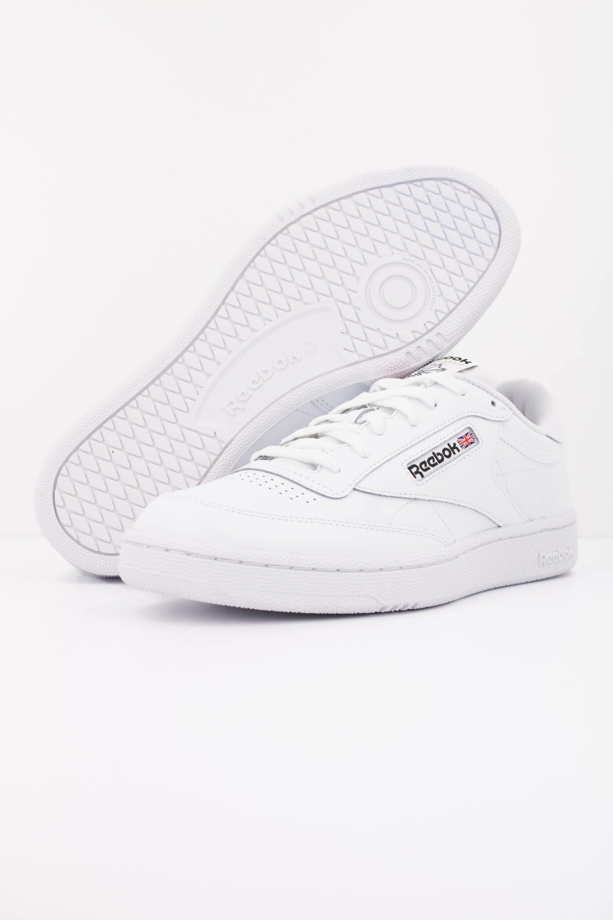 REEBOK CLUB C 85 en color BLANCO (5)