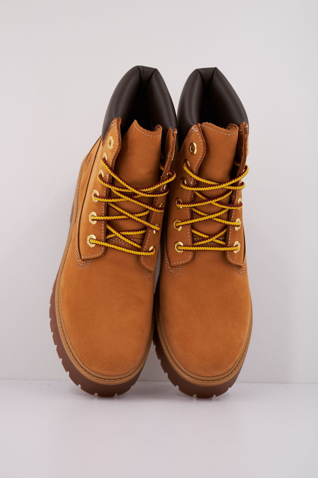 TIMBERLAND STONE STREET 6 INCH LA en color MARRON (3)