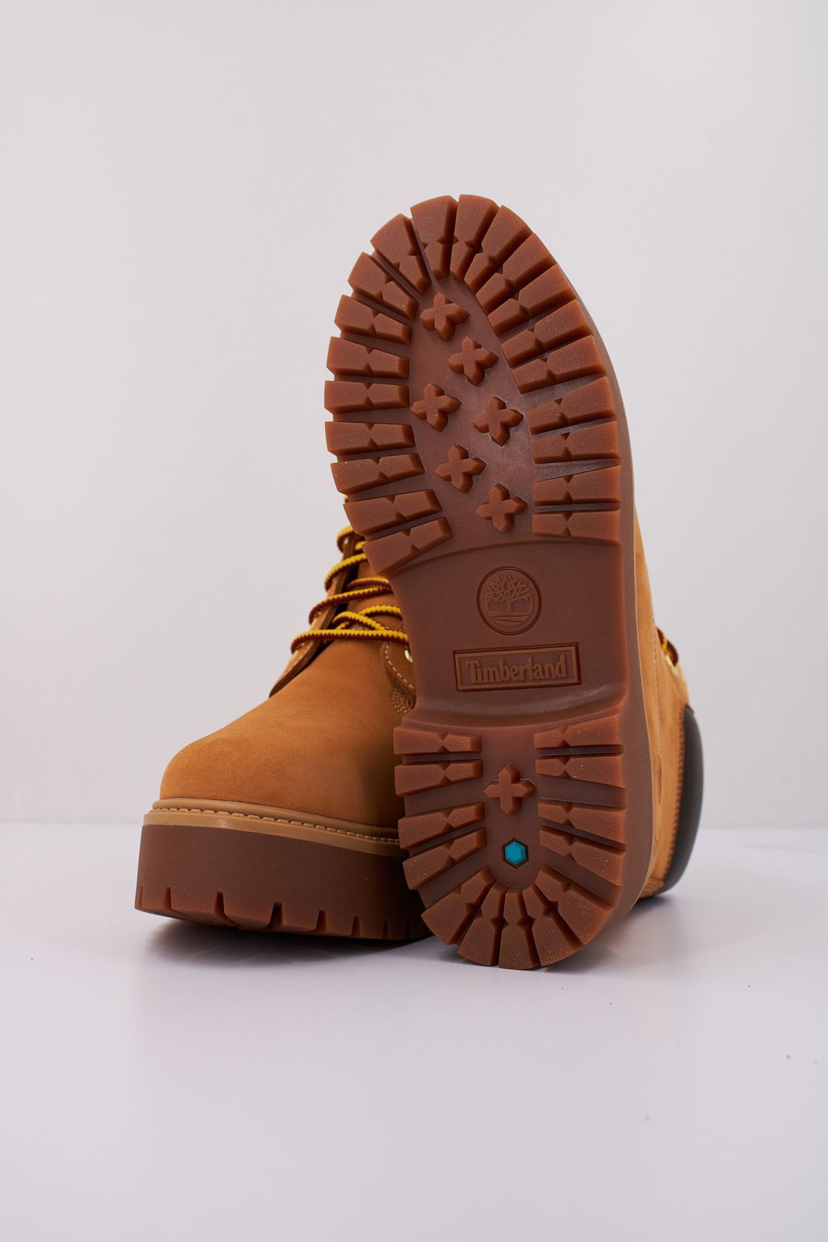 TIMBERLAND STONE STREET 6 INCH LA en color MARRON (5)