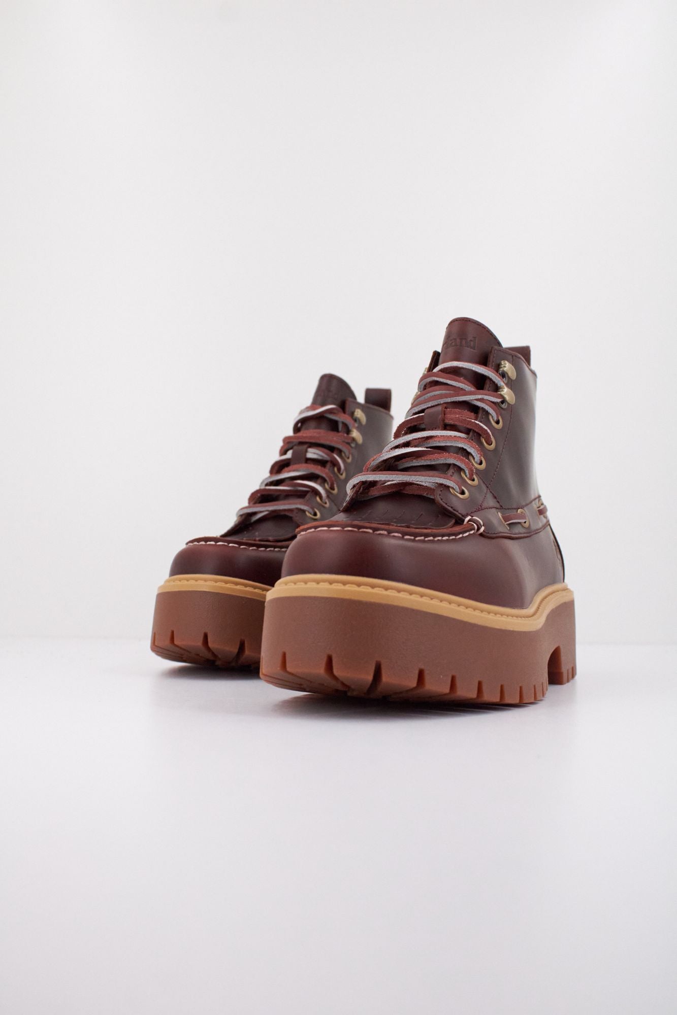 TIMBERLAND STONE STREET MID LACE en color BURDEOS (2)
