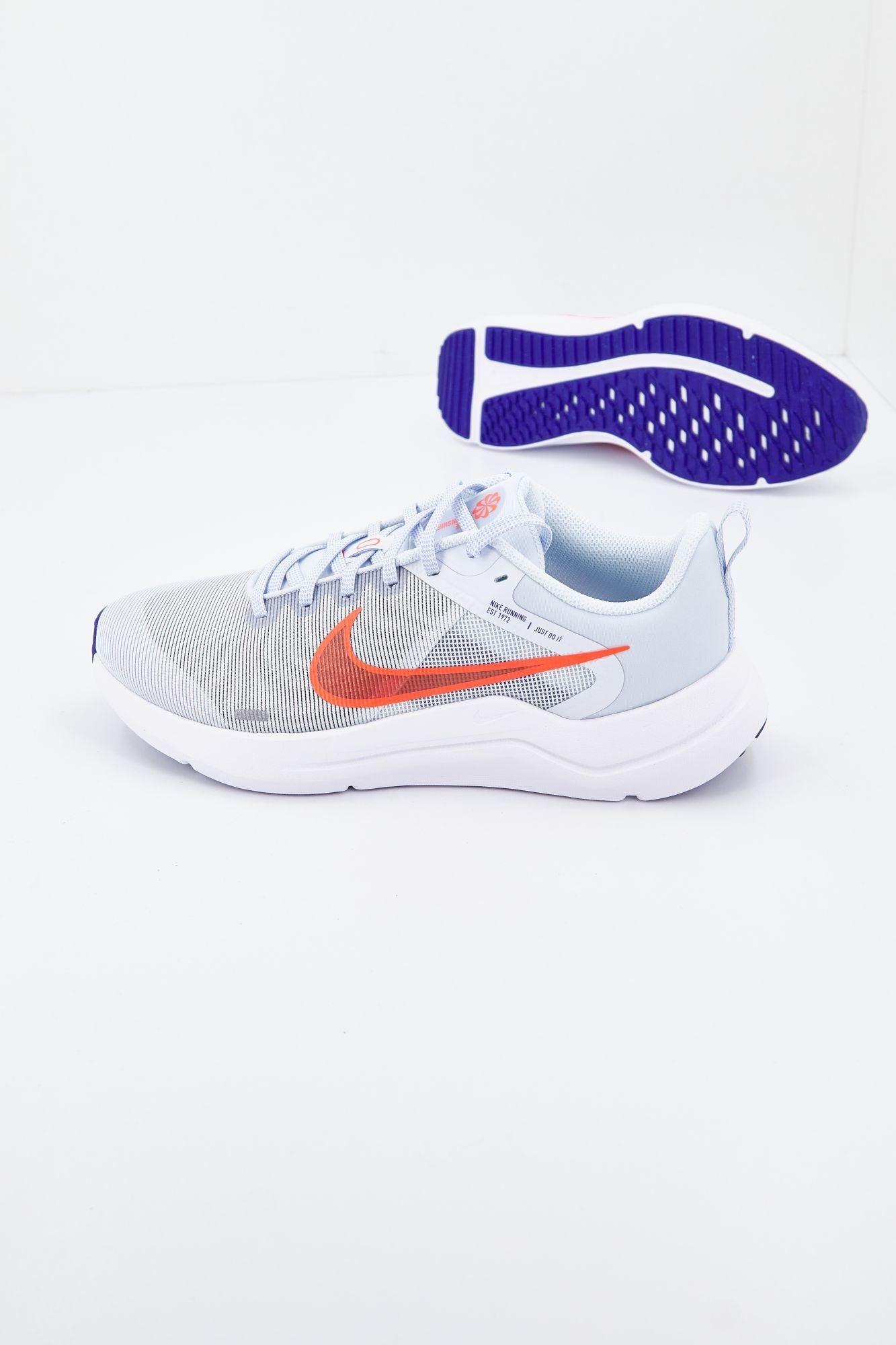 NIKE DOWNSHIFTER 12 C/O en color AZUL (3)