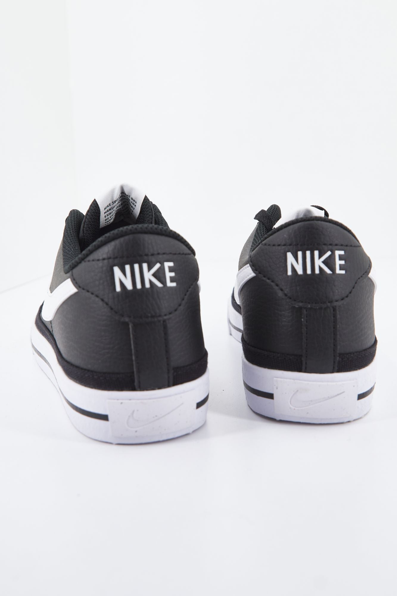 NIKE COURT LEGACY NEXT NATUR en color NEGRO (2)