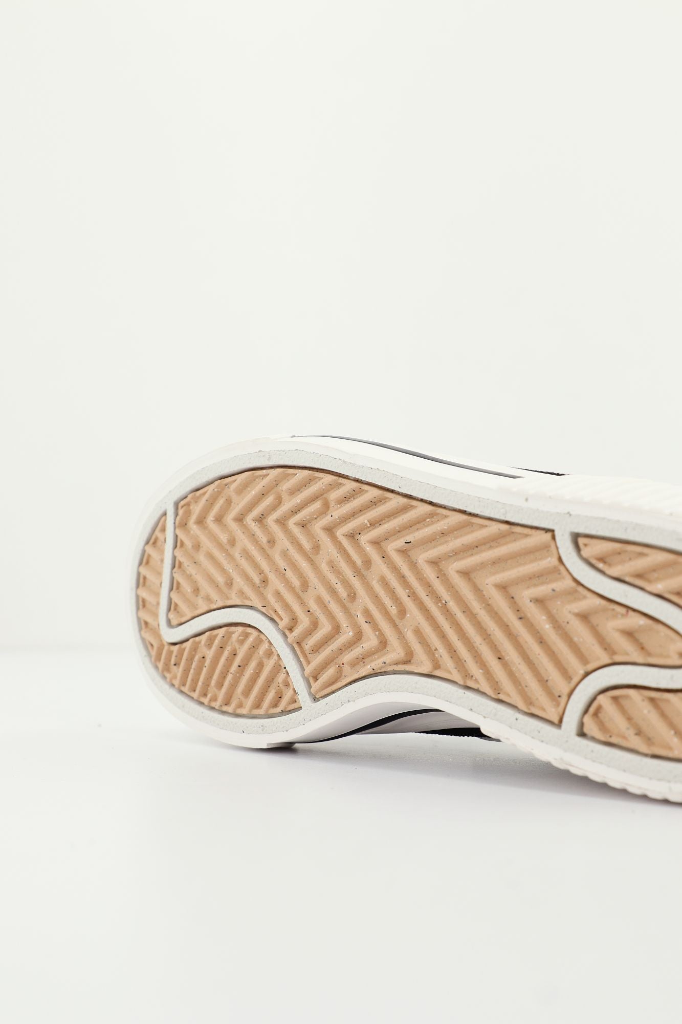 NIKE WMNS NIKE COURT LEGACY LIFT en color NEGRO (4)