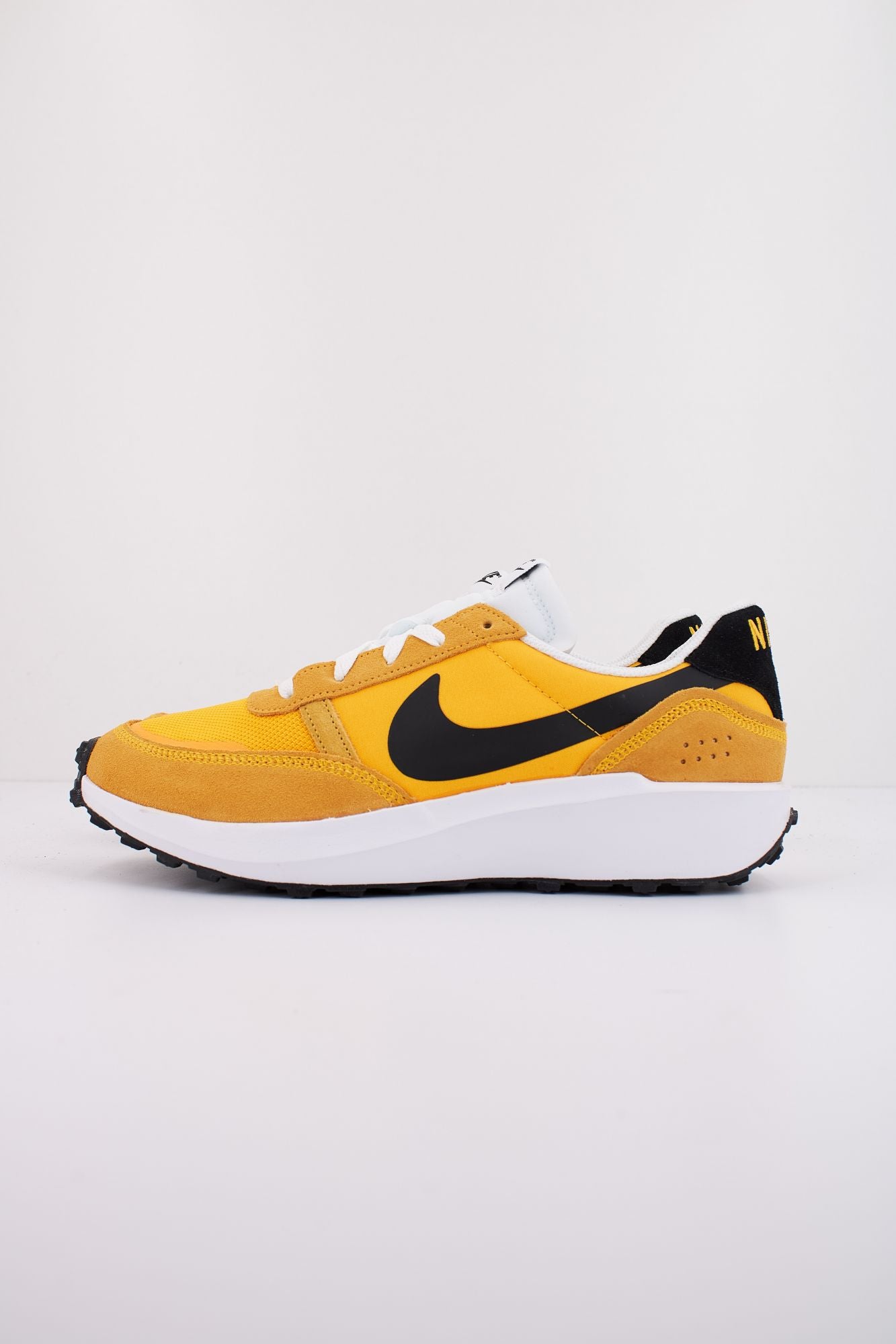 Sneakers Nike de Hombre online en Yellowshop