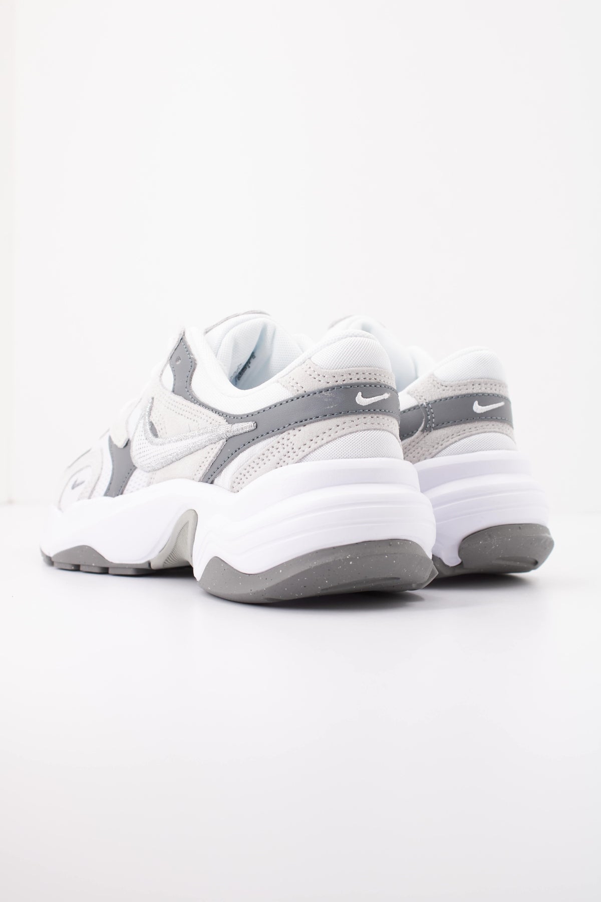 NIKE W NIKE AL8 en color MULTICOLOR (4)