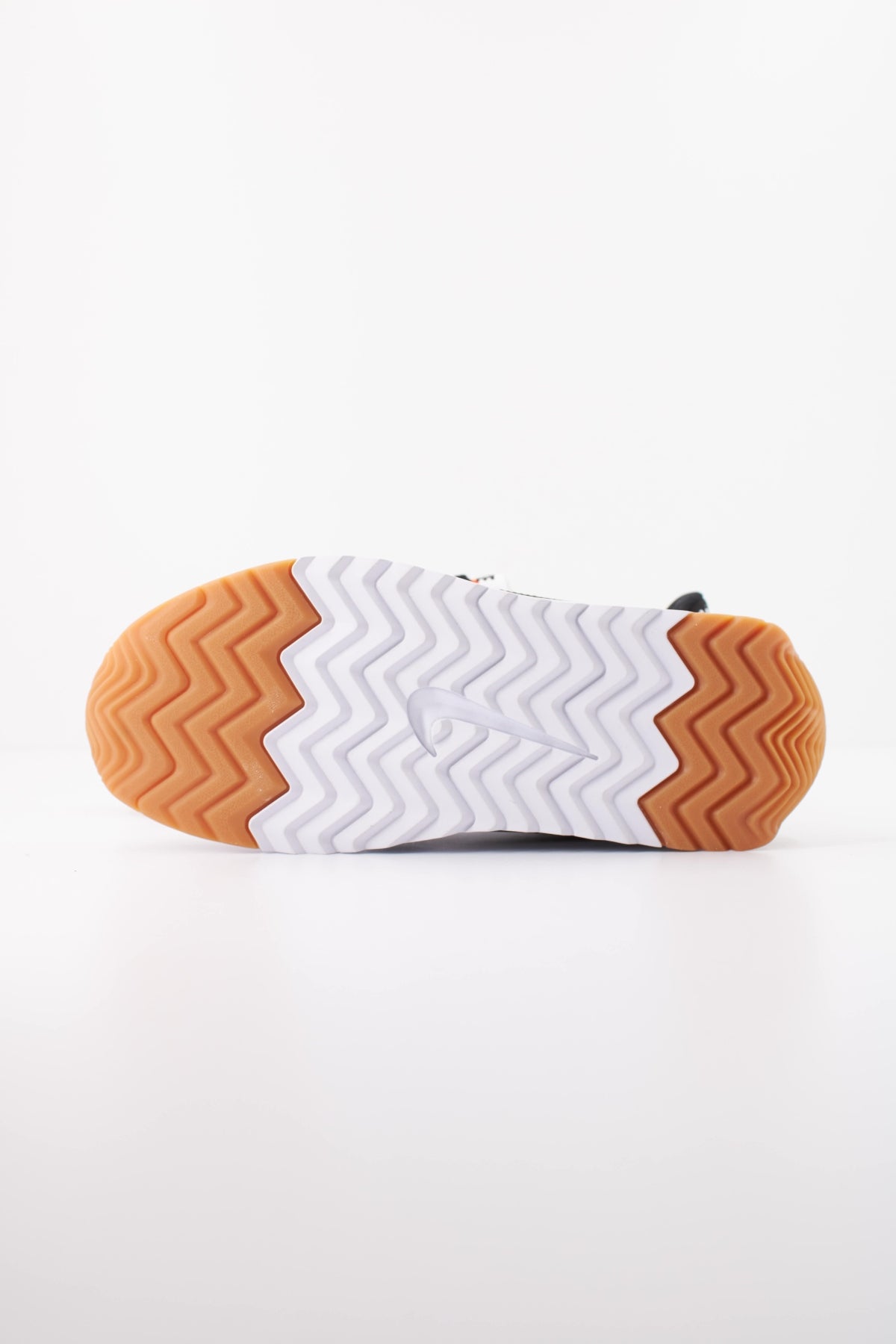 NIKE PACIFIC HM4771 en color BEIS (5)