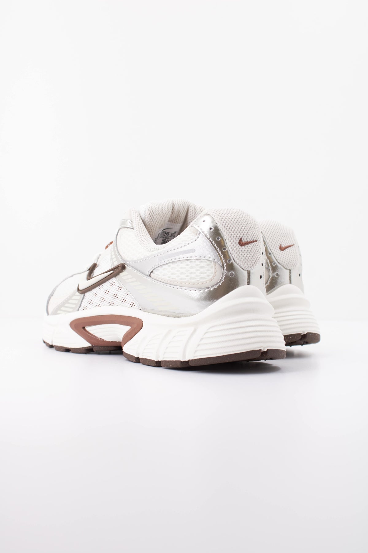 NIKE W NIKE V5 RNR en color BLANCO (3)