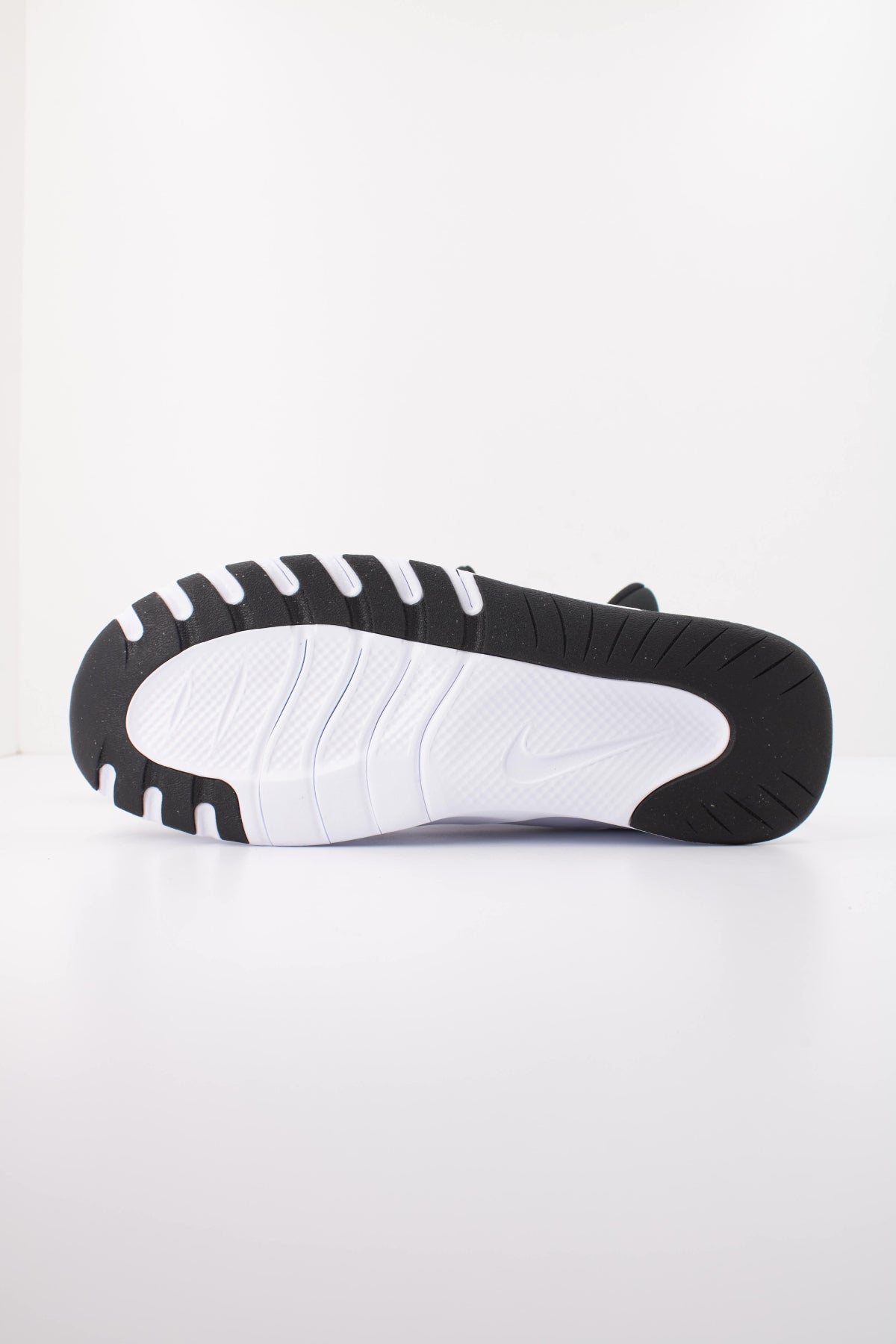 NIKE NIKE FLEX TRAIN en color NEGRO (5)