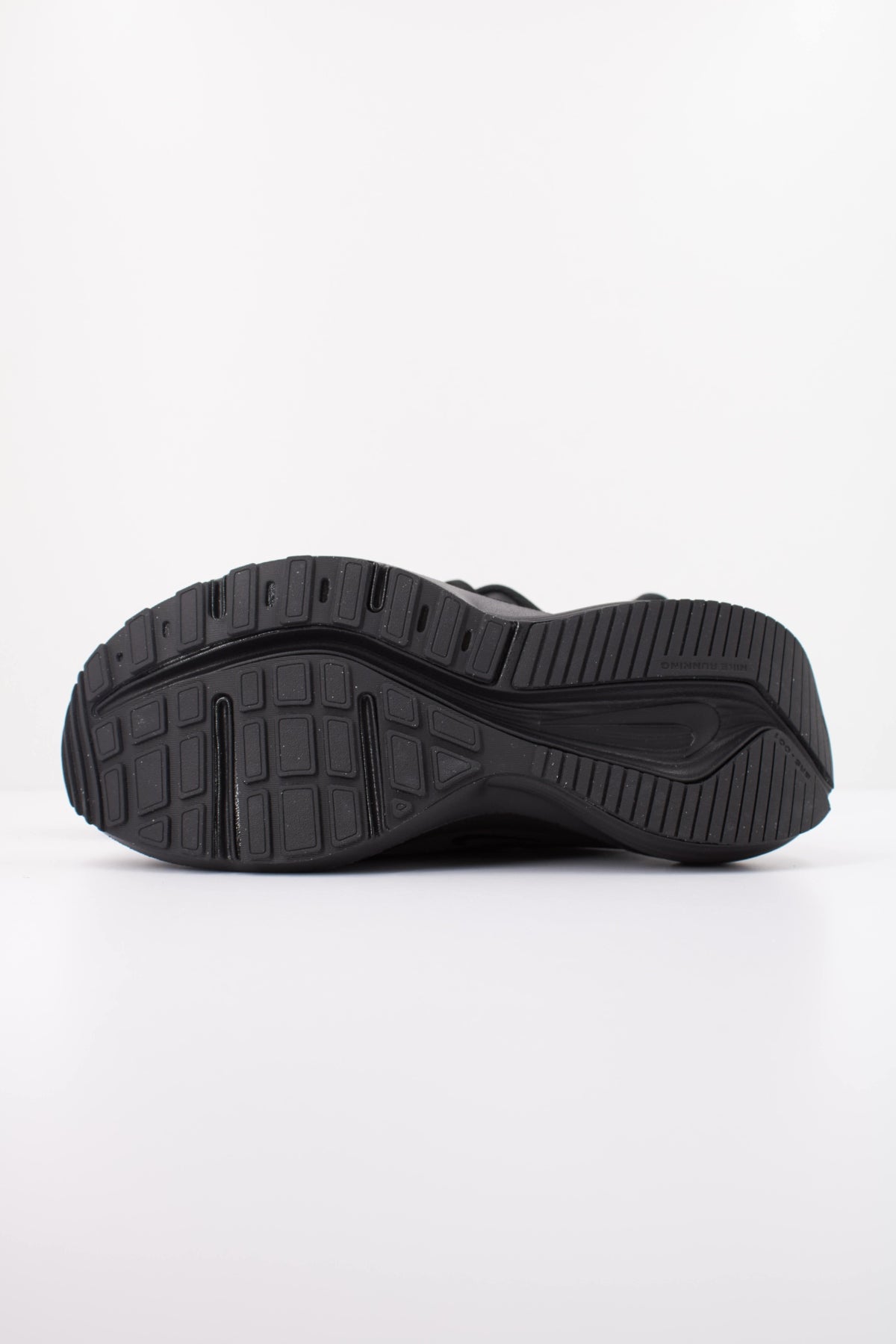 NIKE NIKE DOWNSHIFTER 14 en color NEGRO (5)