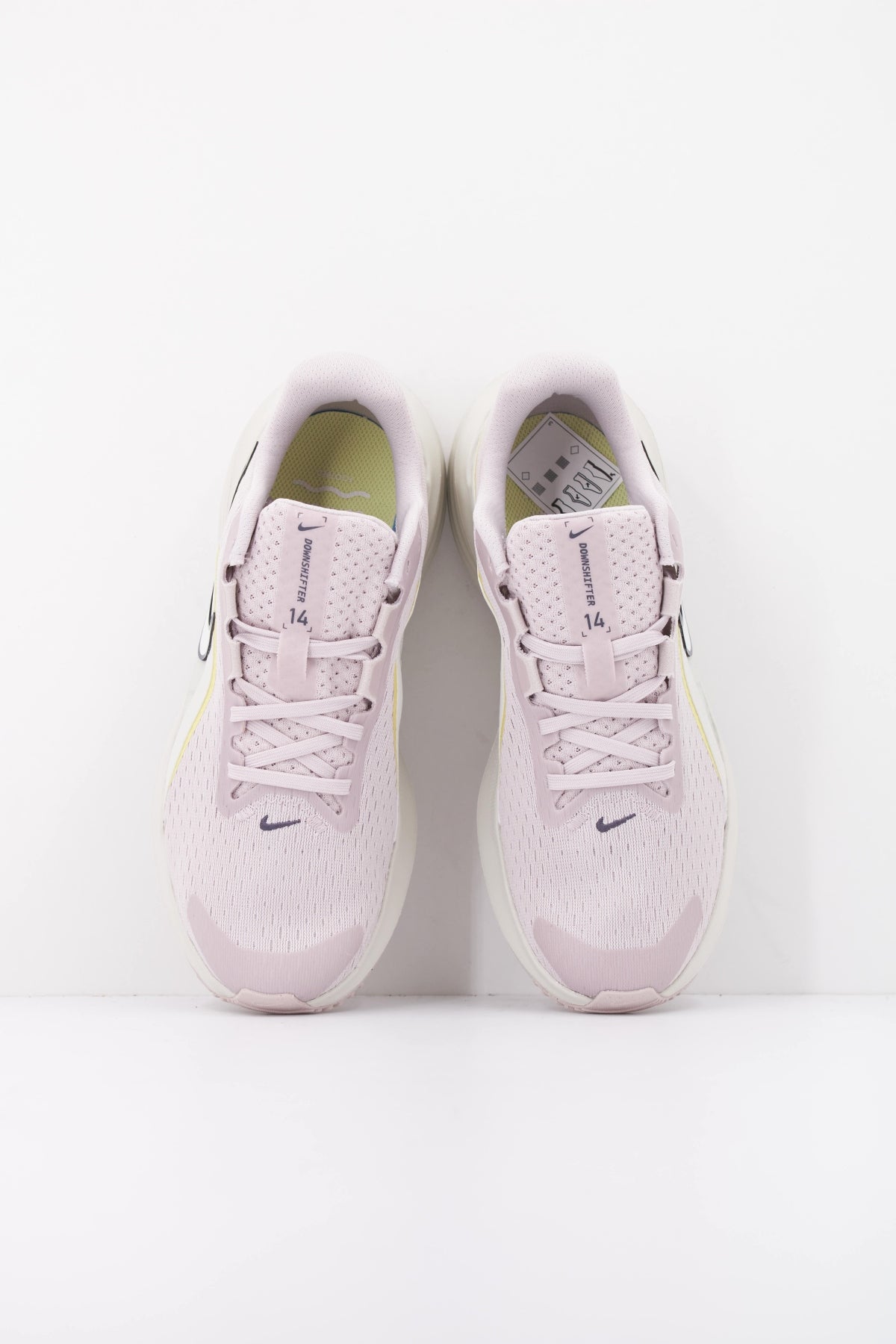 NIKE DOWNSHIFTER 14 IB1899-005 en color NUDE (3)