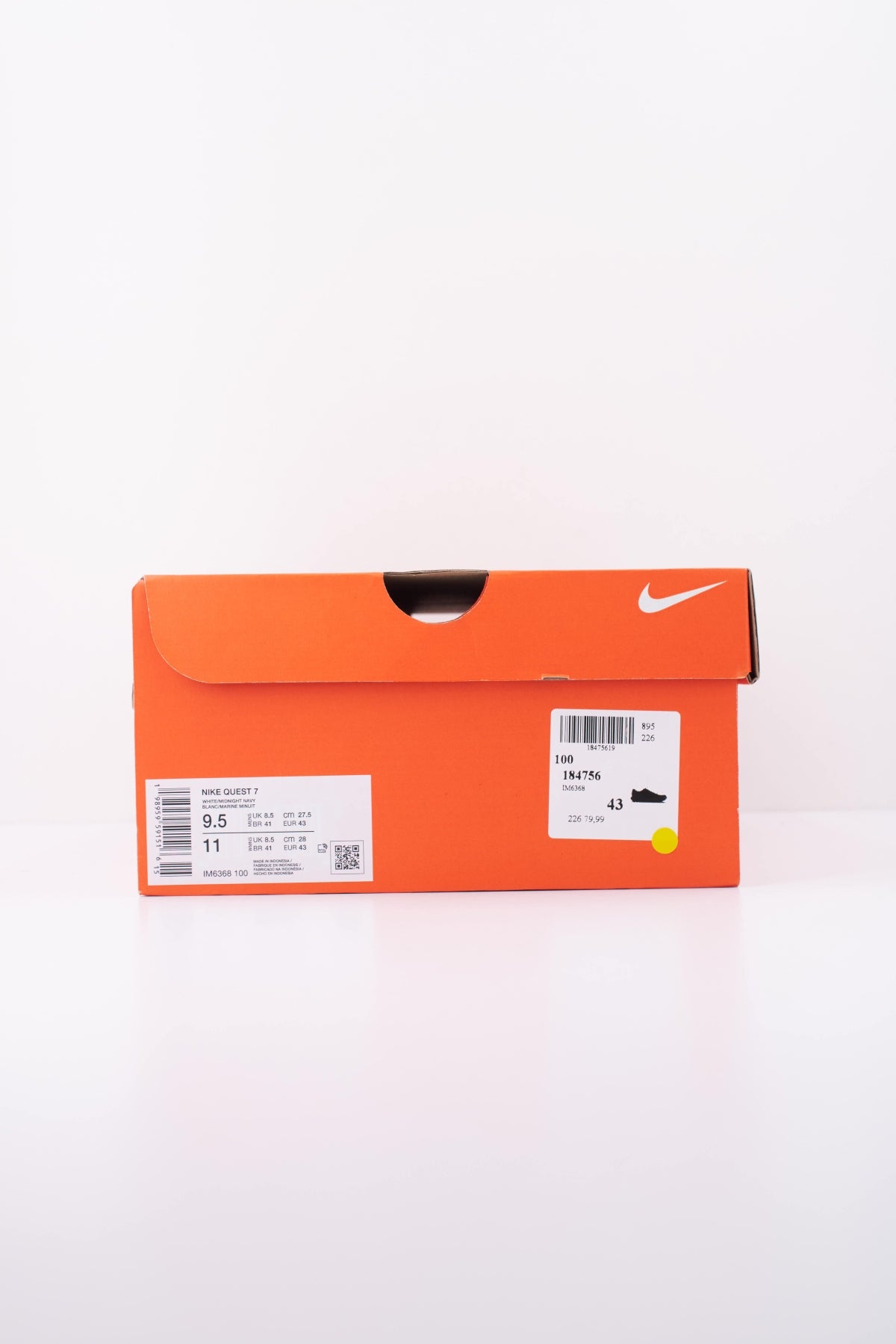 NIKE NIKE QUEST 7 en color BLANCO (6)