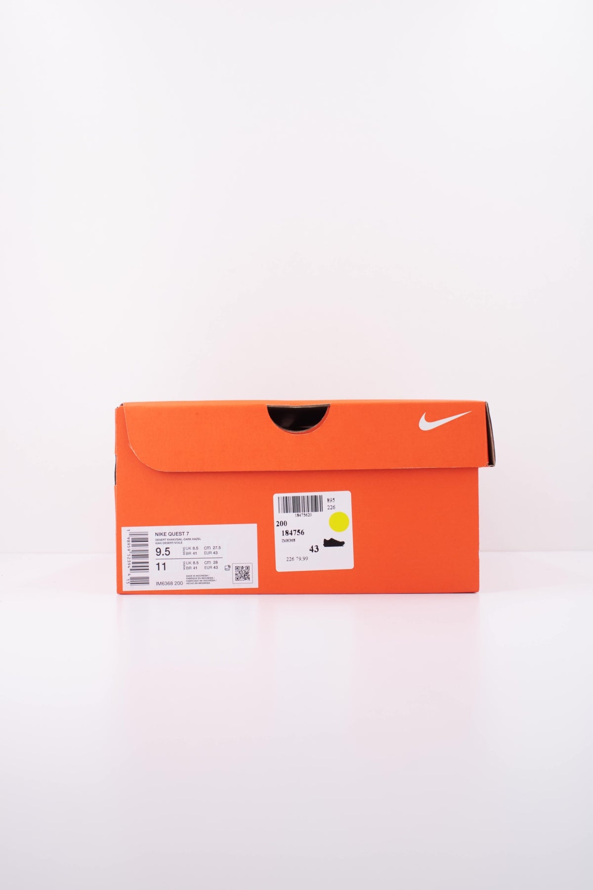 NIKE NIKE QUEST 7 en color BEIS (6)