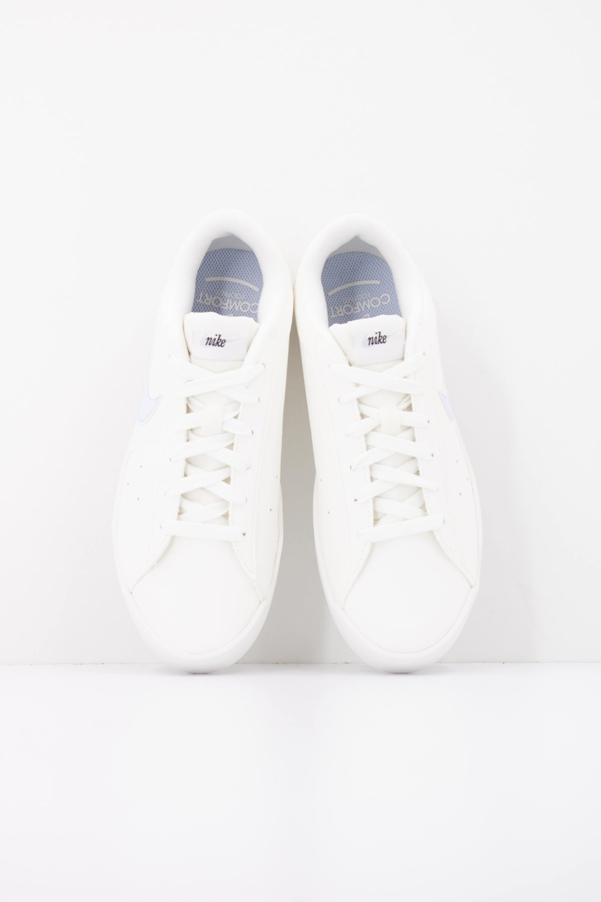 NIKE W NIKE COURT HERITAGE SL en color BLANCO (3)