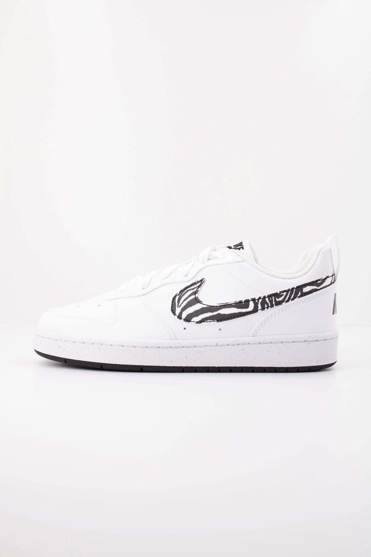 NIKE COURT BOROUGH PRT GS en color BLANCO (1)