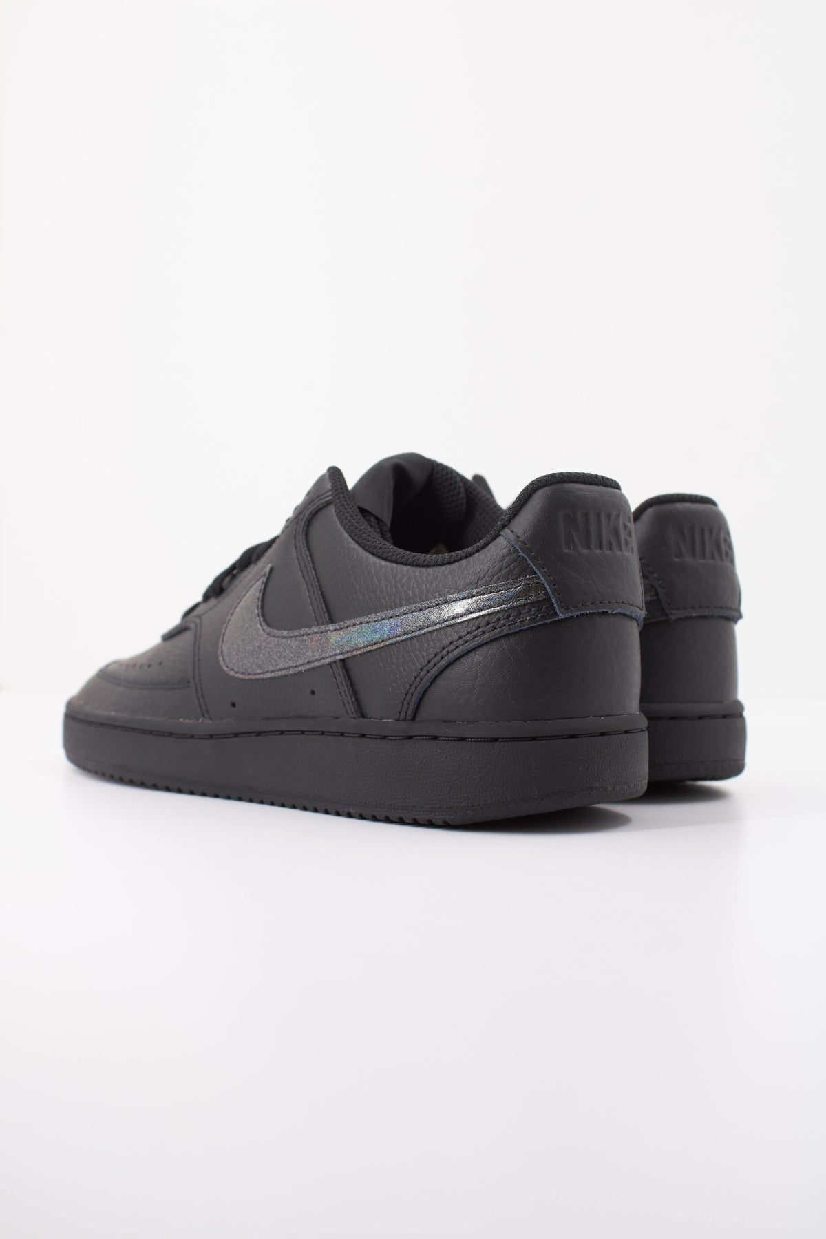 NIKE WMNS NIKE COURT VISION LOW en color NEGRO (4)