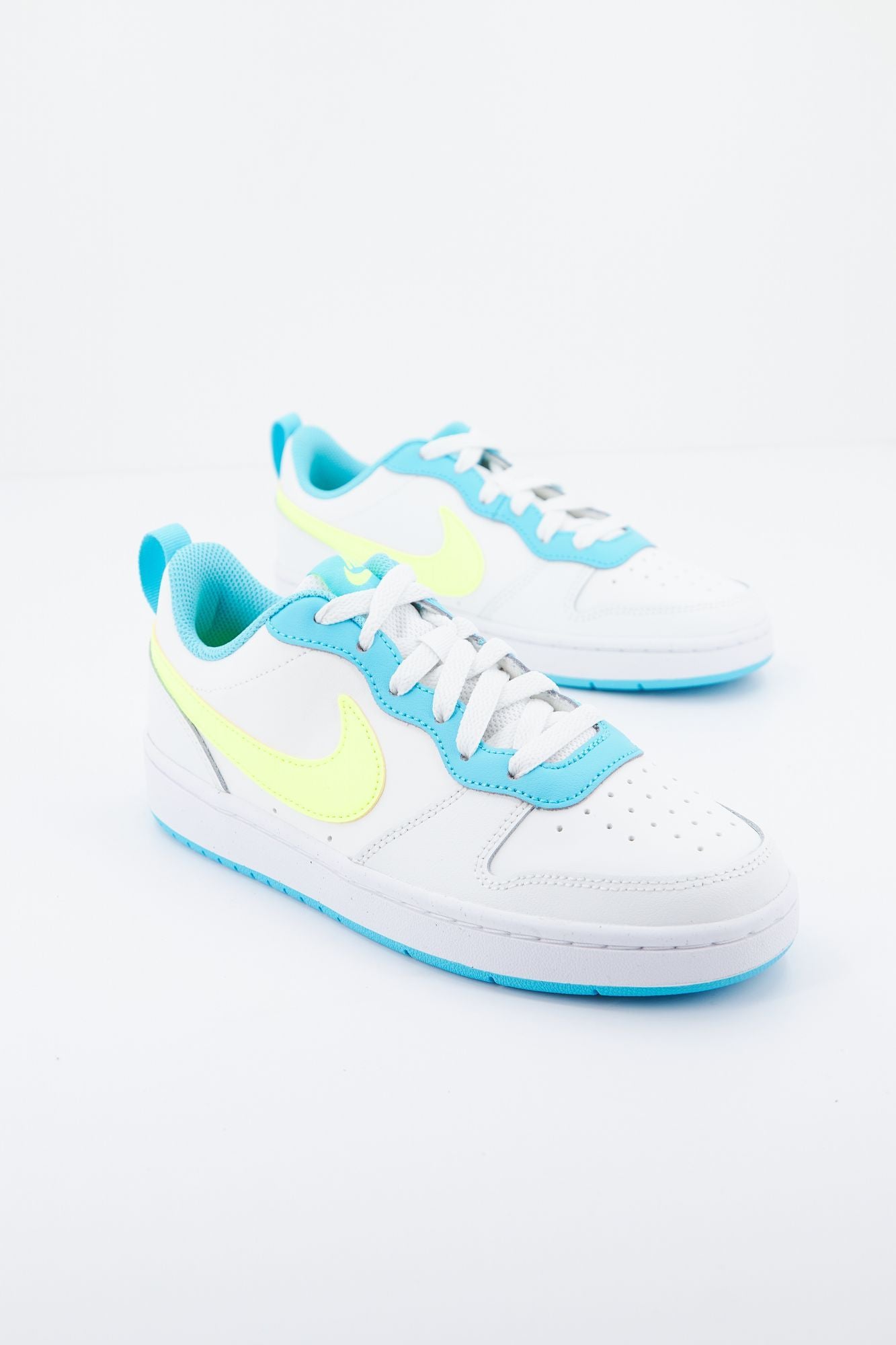 NIKE NIKE COURT BOROUGH LOW 2 BIG en color BLANCO (2)