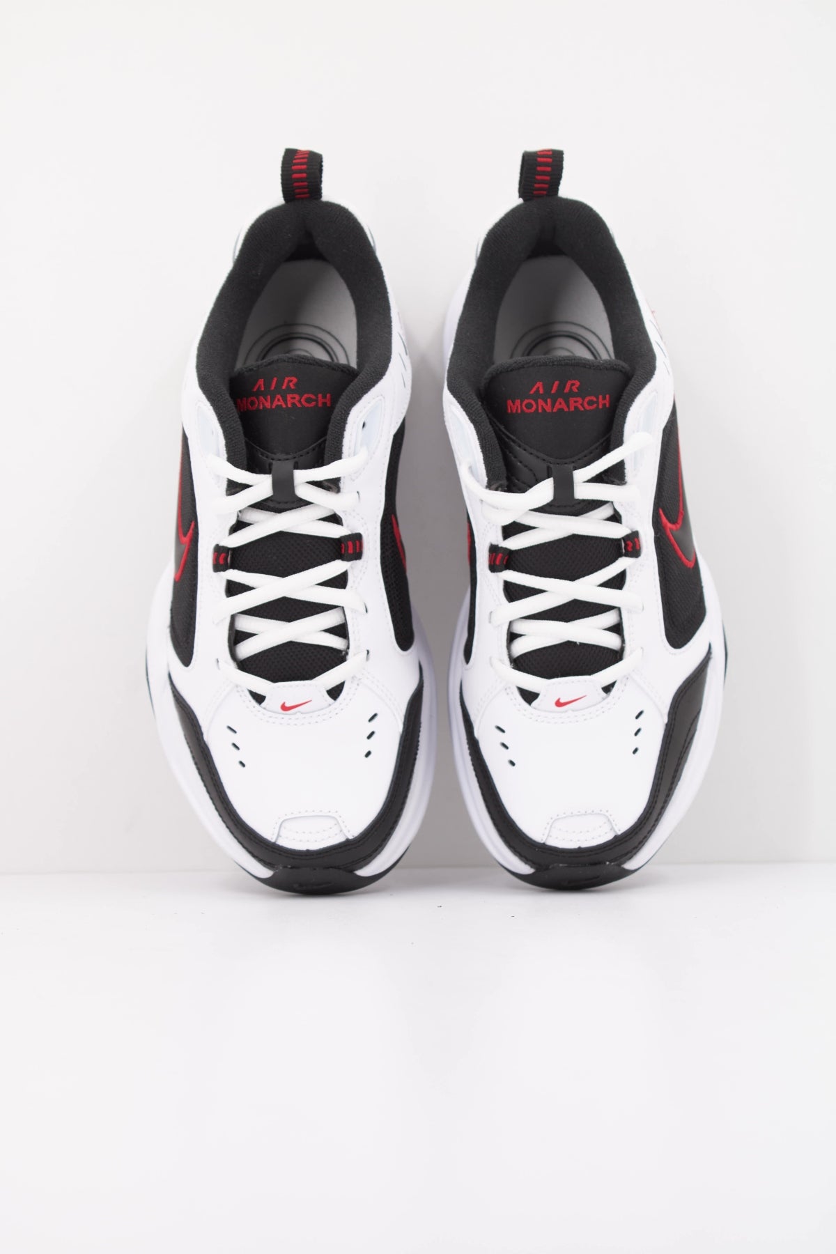 NIKE MONARCH en color BLANCO (3)