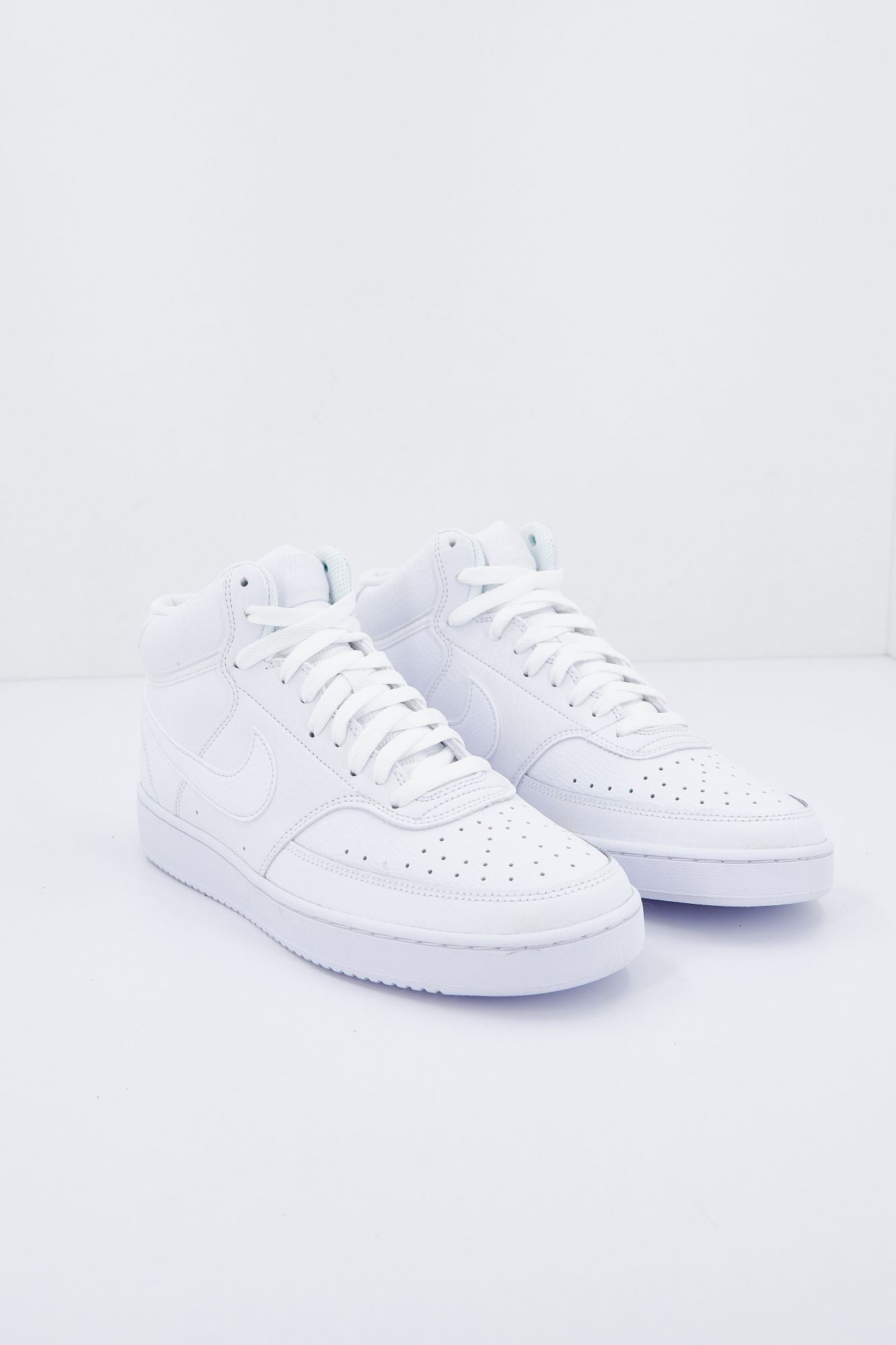 NIKE NIKE COURT VISION MID en color BLANCO (1)