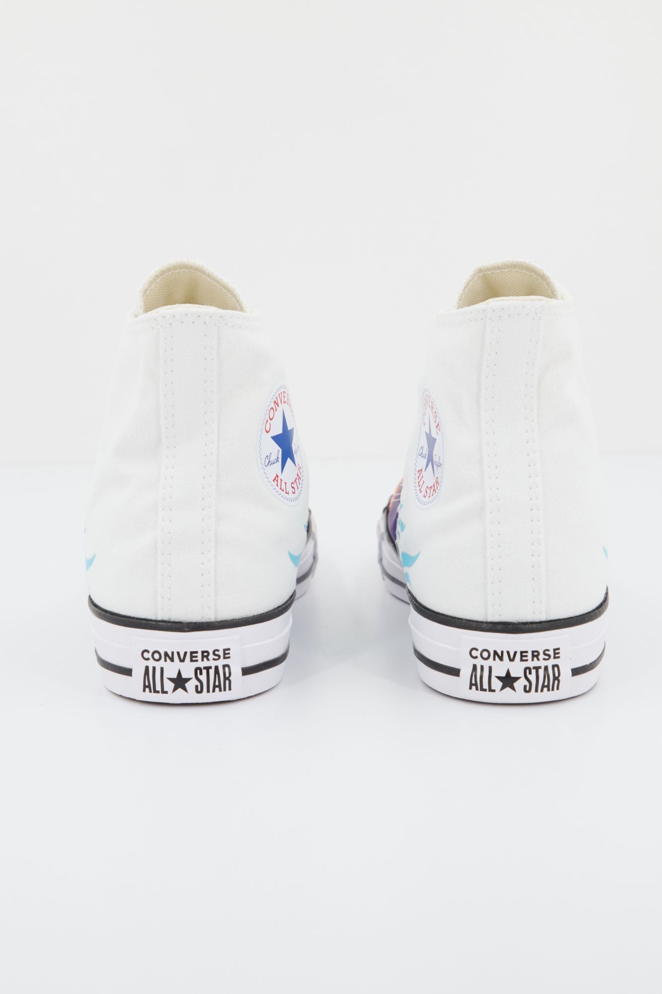 CONVERSE TAYLOR ALL STAR en color BLANCO (3)