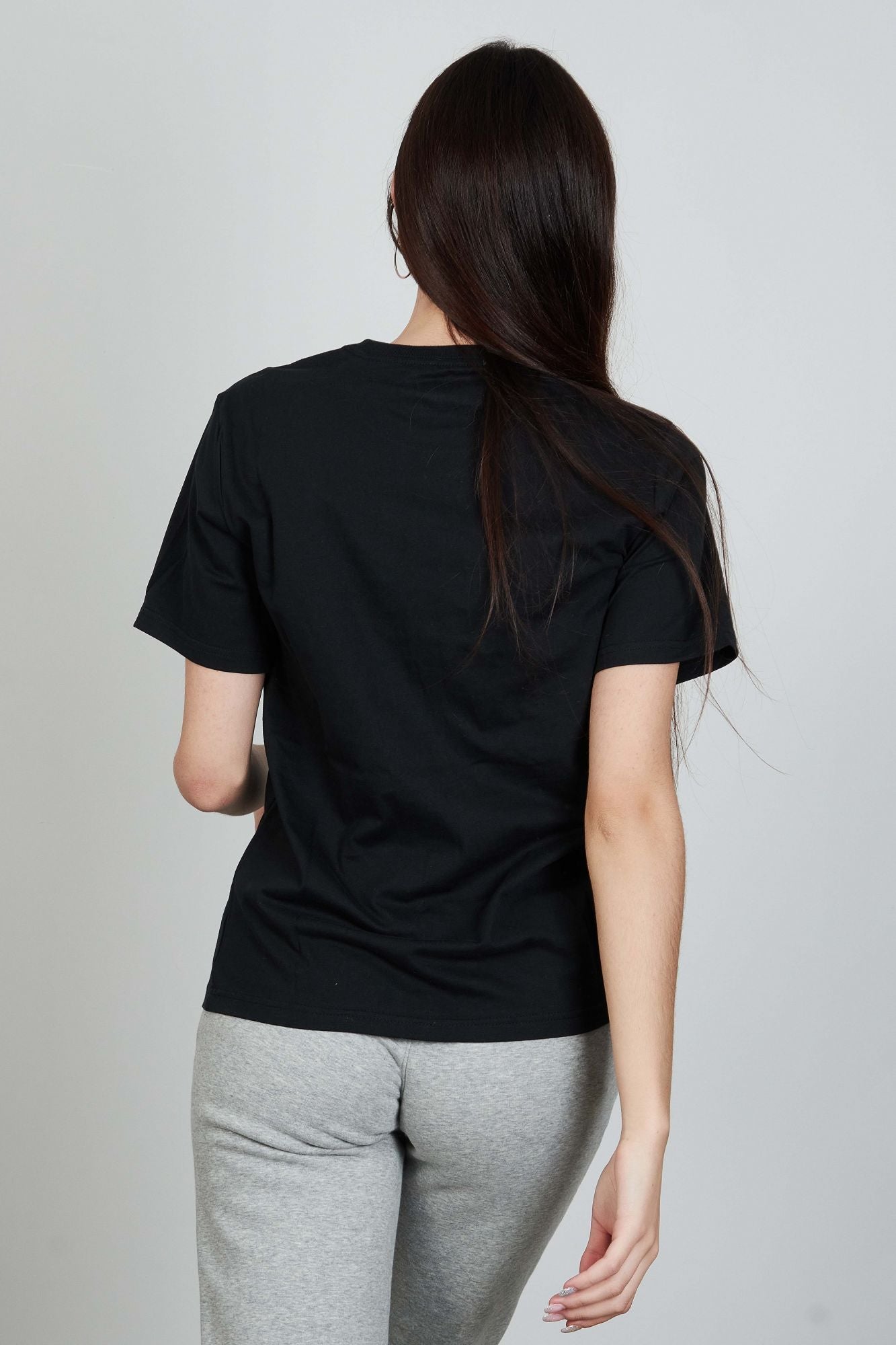CONVERSE CHUCK PATCH CORE TEE en color NEGRO (3)