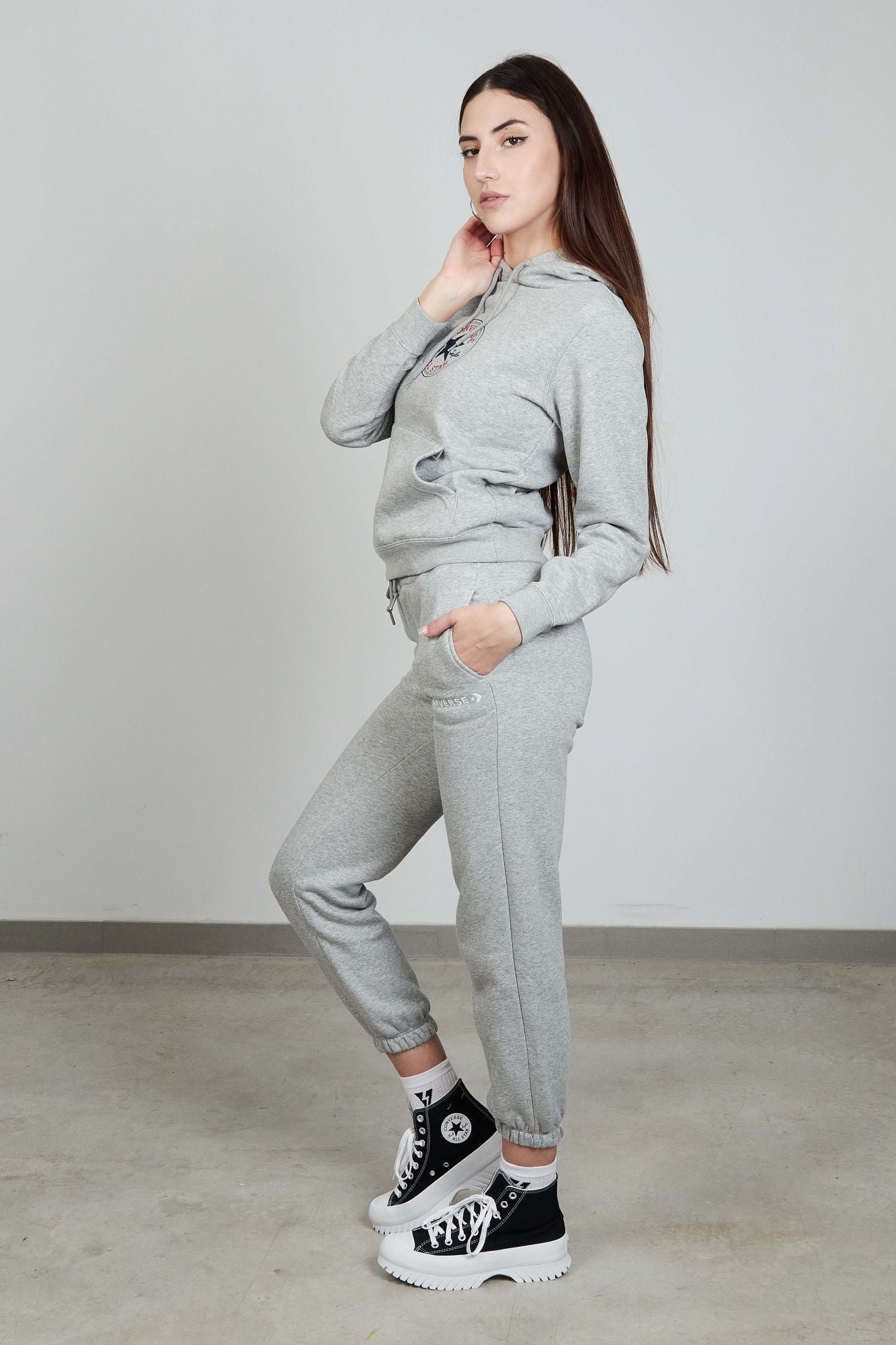 CONVERSE CHUCK PATCH CORE HOODIE B en color GRIS (3)