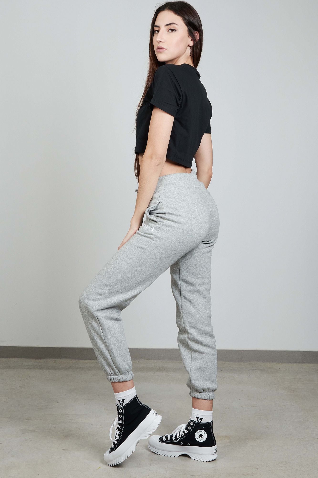 CONVERSE PUFF WORDMARK en color NEGRO (3)