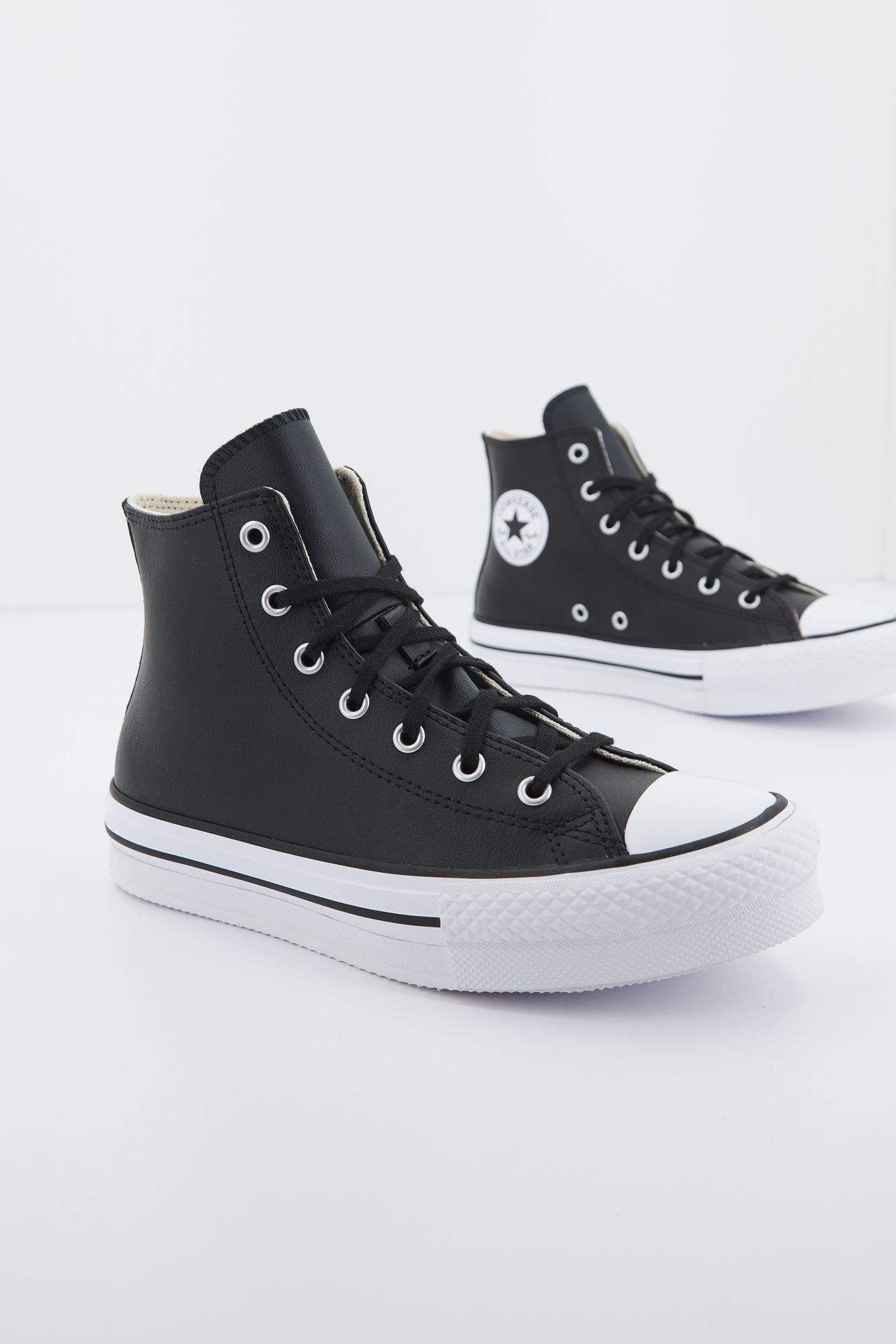 CONVERSE CTAS EVA LIFT HI LEATHER en color NEGRO (4)
