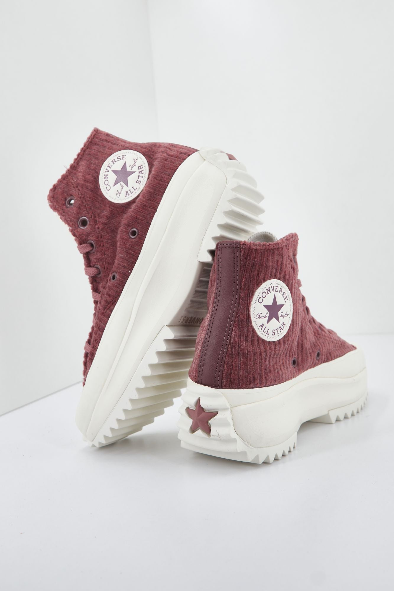 CONVERSE RUN STAR HIKE HI en color BURDEOS (2)
