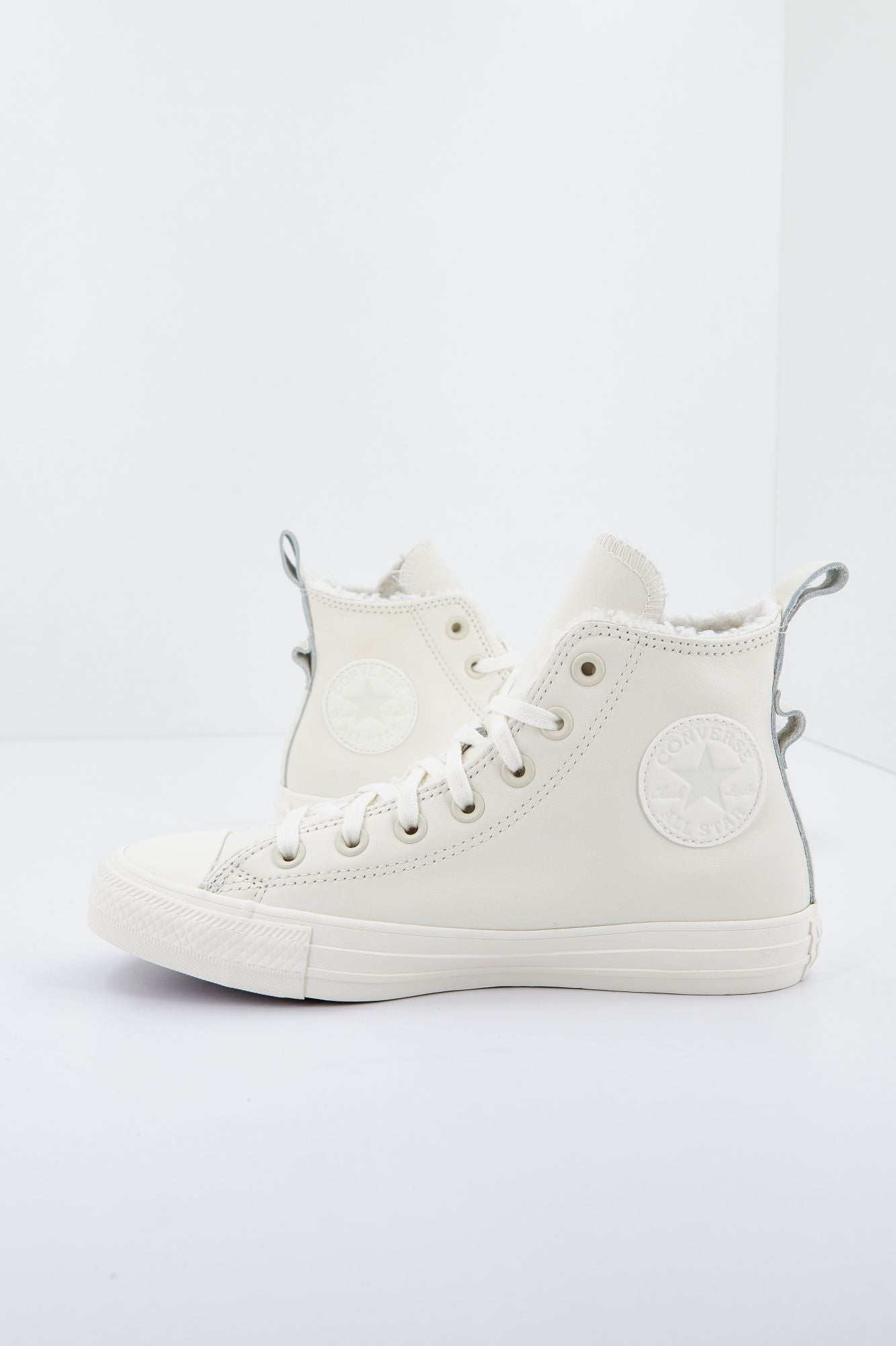 CONVERSE CTAS HI en color BLANCO (1)