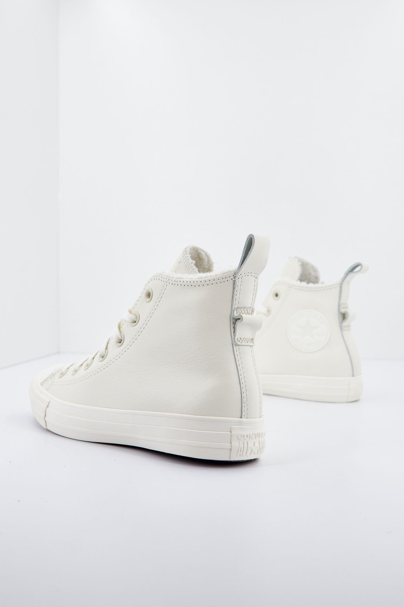 CONVERSE CTAS HI en color BLANCO (3)