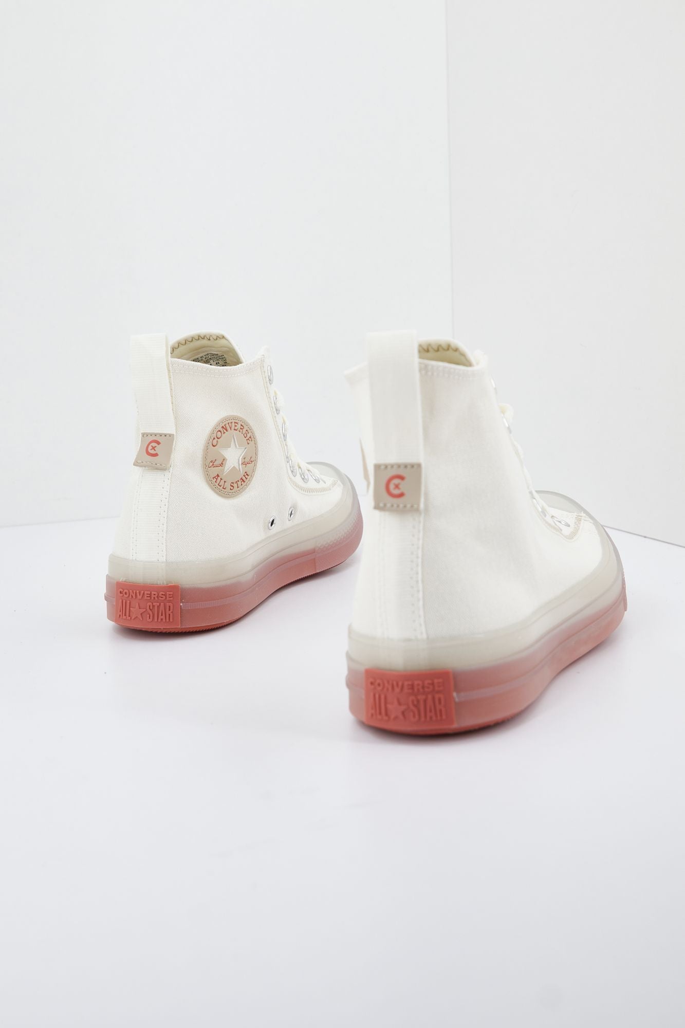 CONVERSE CTAS CX EXPLORE HI CREAM en color BLANCO (3)