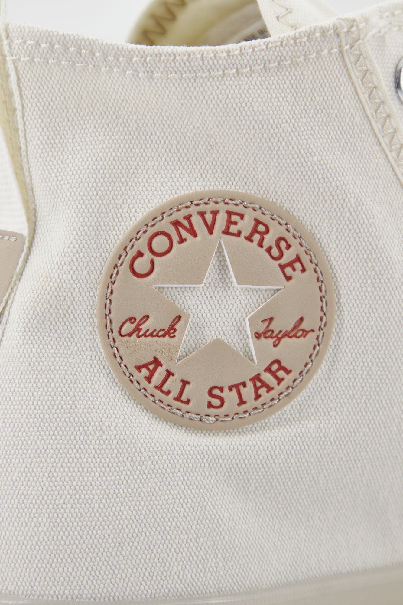 CONVERSE CTAS CX EXPLORE HI CREAM en color BLANCO (4)