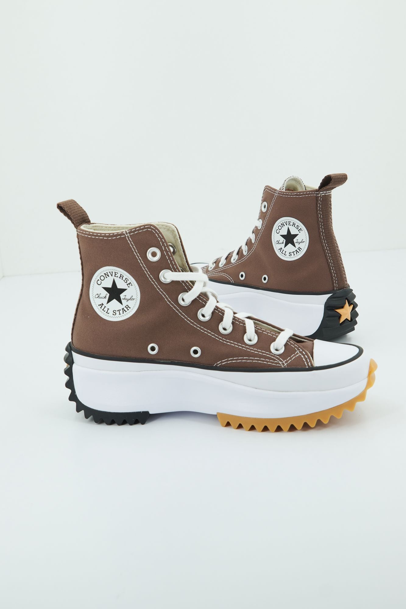 CONVERSE RUN STAR HIKE HI en color MARRON (2)