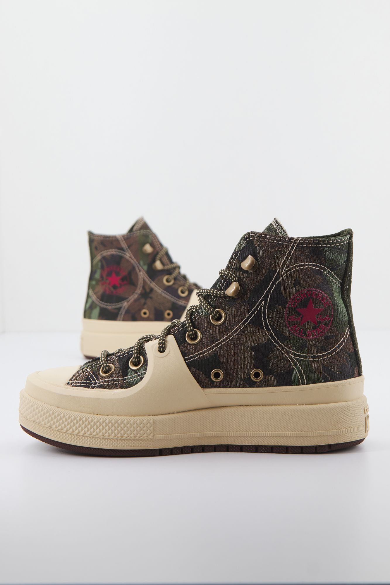 CONVERSE CHUCK TAYLOR ALL STAR CONSTRUCT HI en color FLORAL (1)