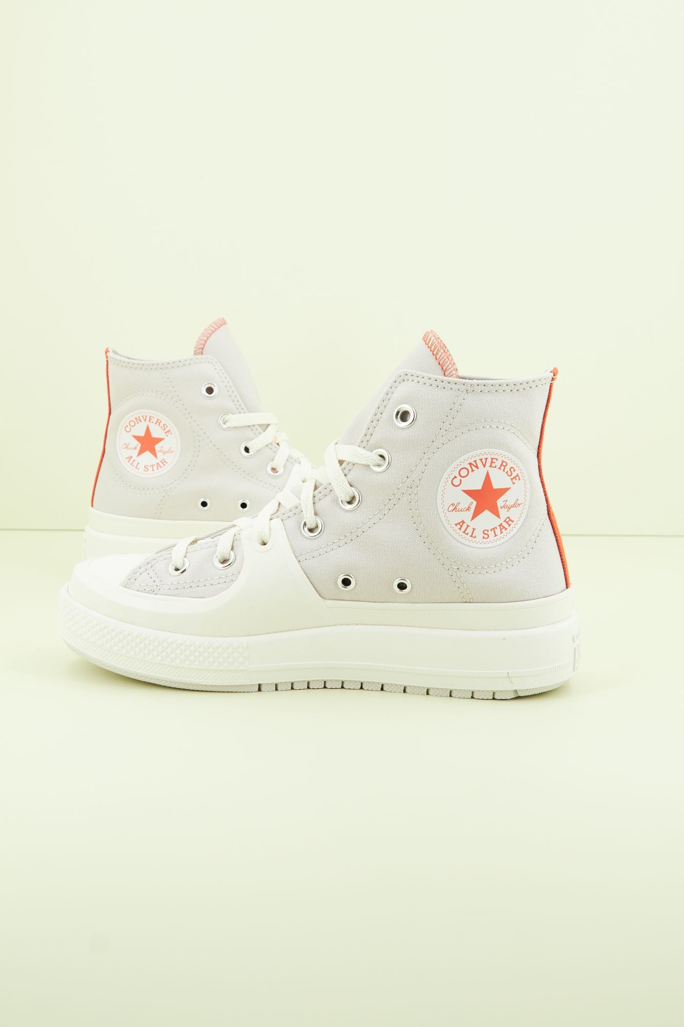 CONVERSE CHUCK TAYLOR ALL STAR CONSTRUCT SPORT REMASTERED en color GRIS (1)