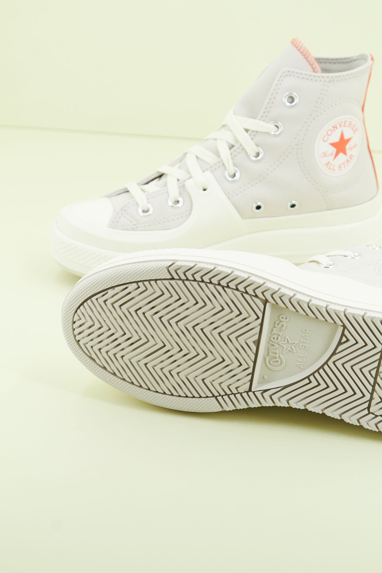 CONVERSE CHUCK TAYLOR ALL STAR CONSTRUCT SPORT REMASTERED en color GRIS (4)