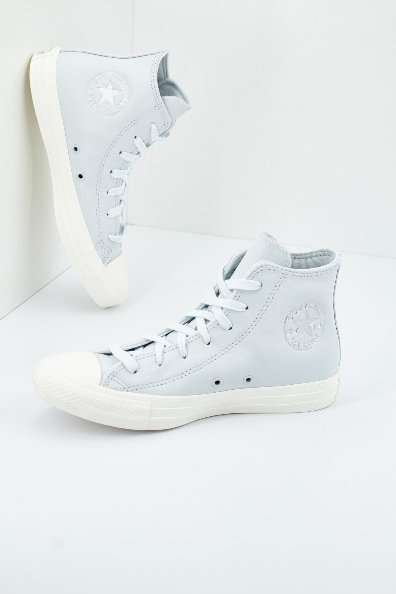 CONVERSE CHUCK TAYLOR ALL STAR HI en color AZUL (1)